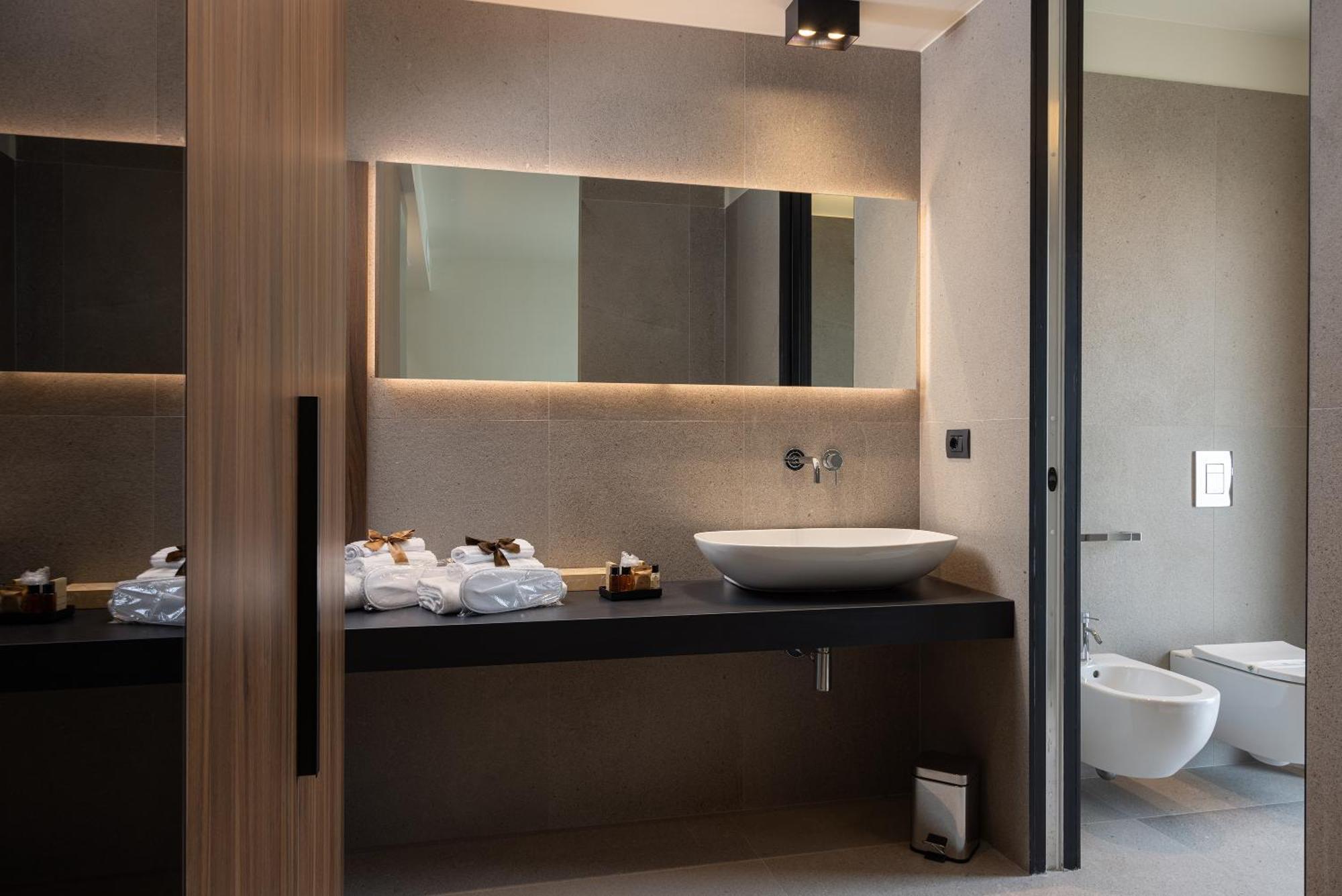 B21 Lifestyle 4* Bari