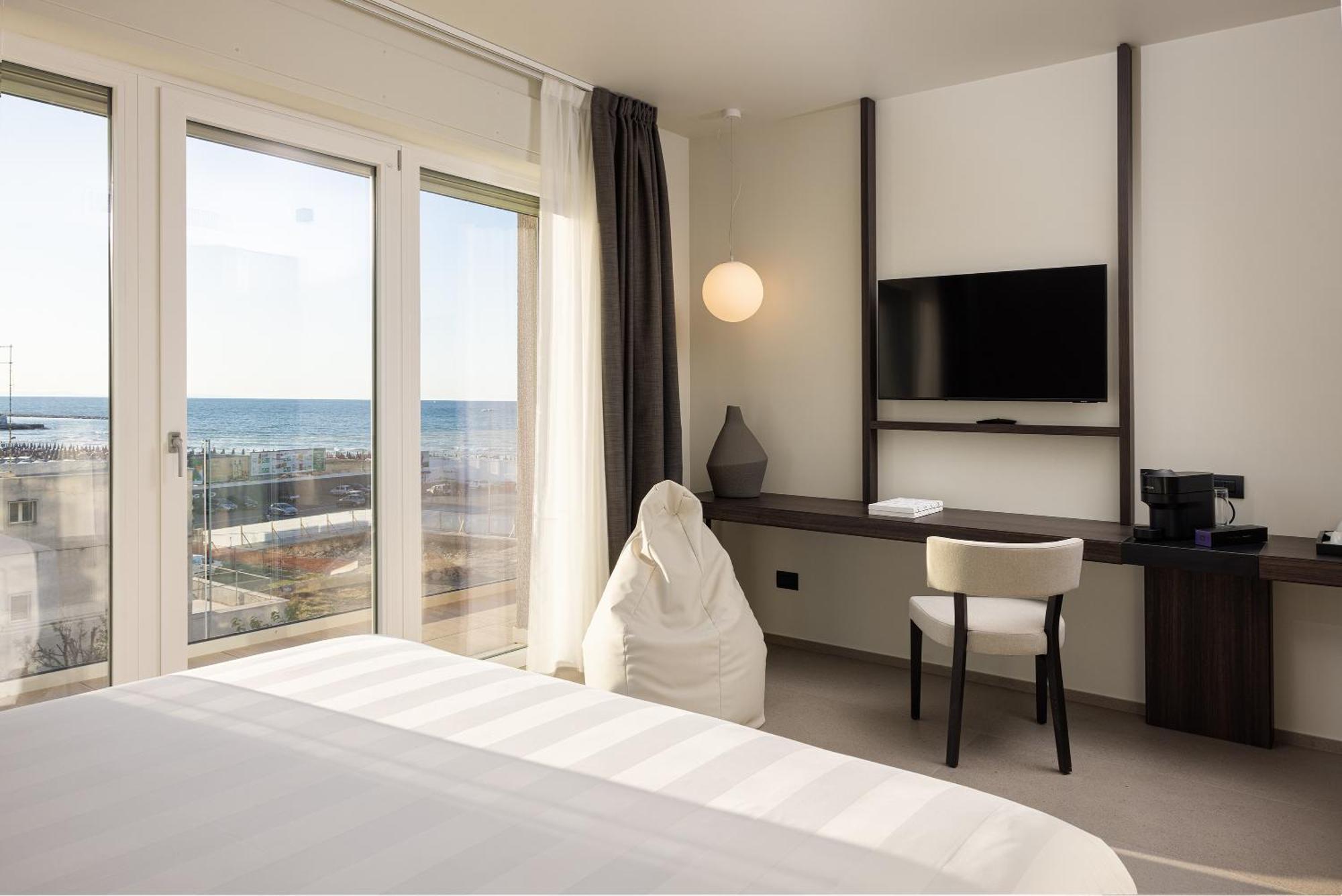 B21 Lifestyle 4*