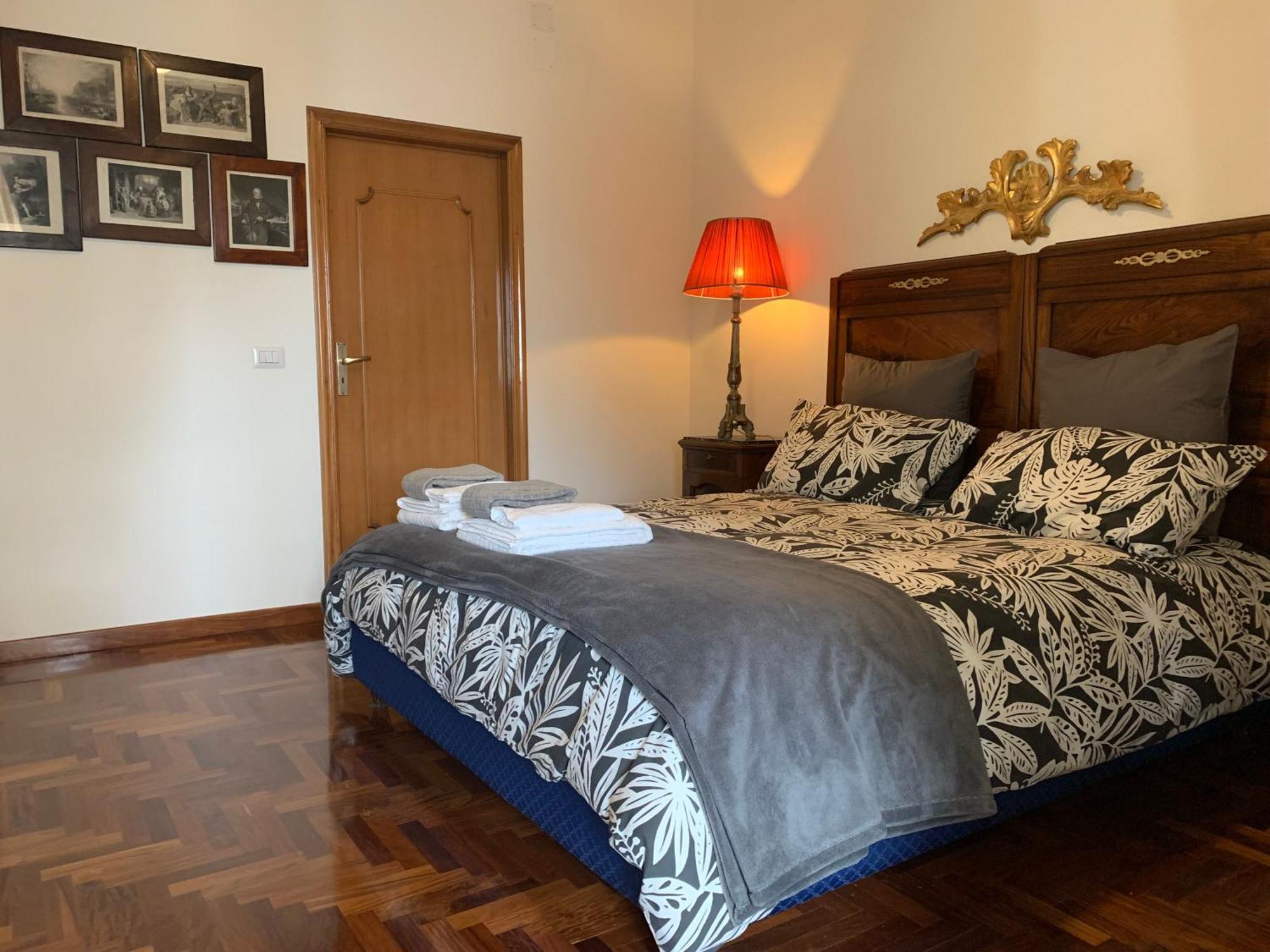 La Casa Di Emanuella - & International