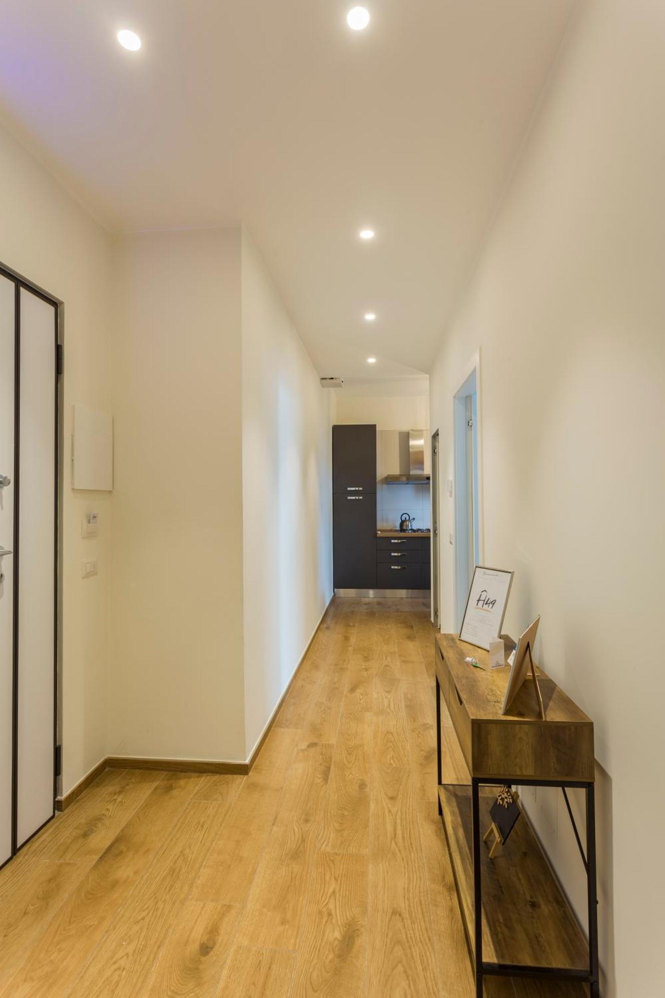 Apartment H49