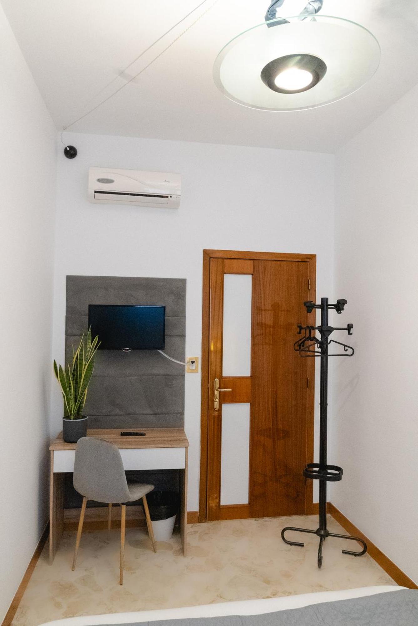 Guest house Stazione Centrale Suppa G & C Italia