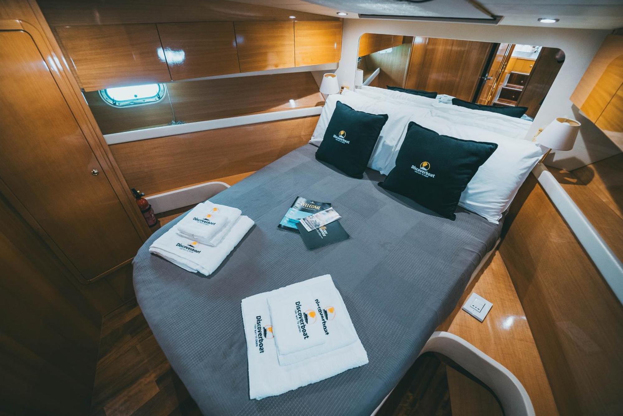 Úszó hotel Discoverboat - Pita - Exclusive Boat&breakfast Bari