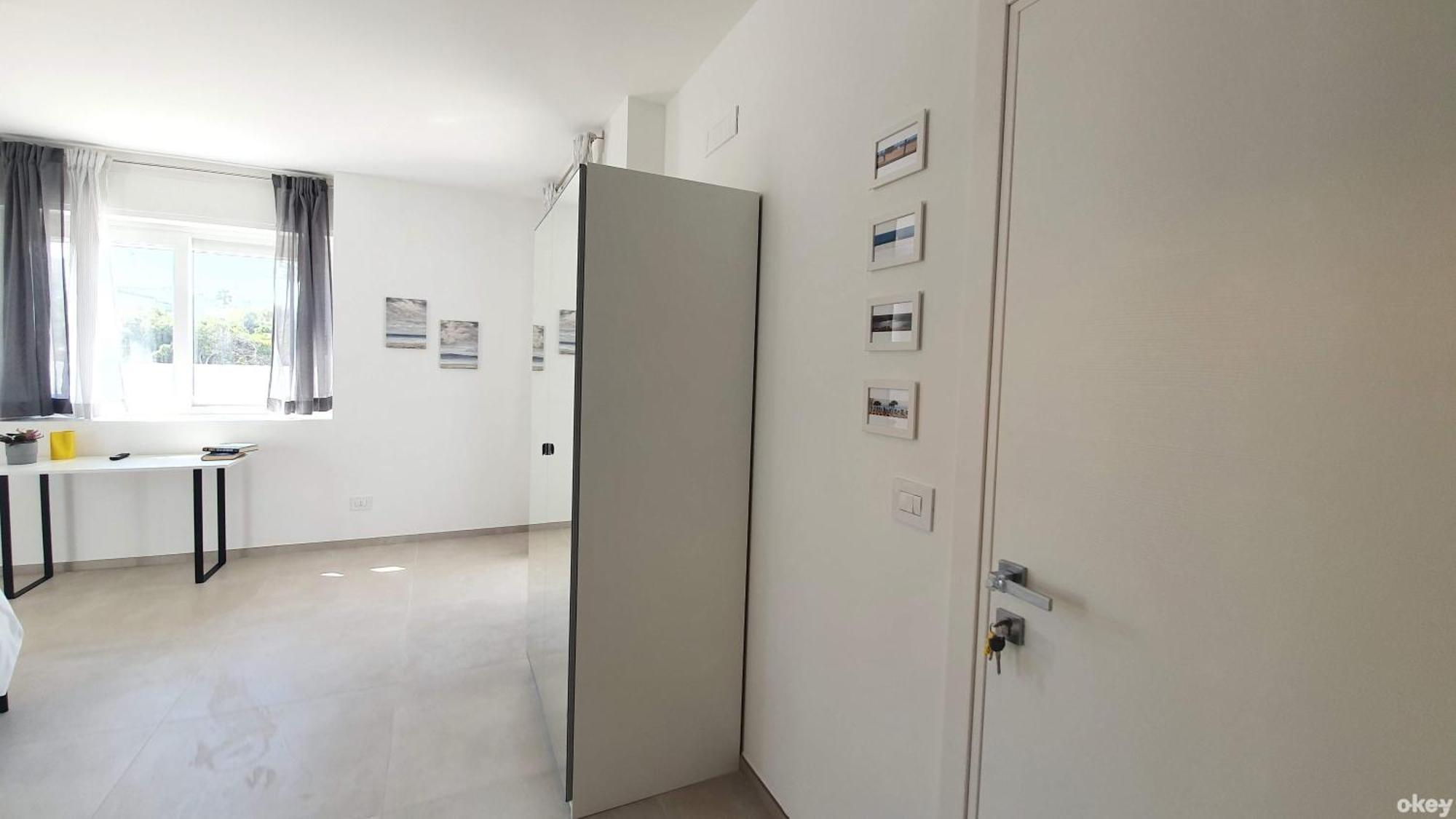 Mediterranea - Seaview, Pool & Garden Apartment *