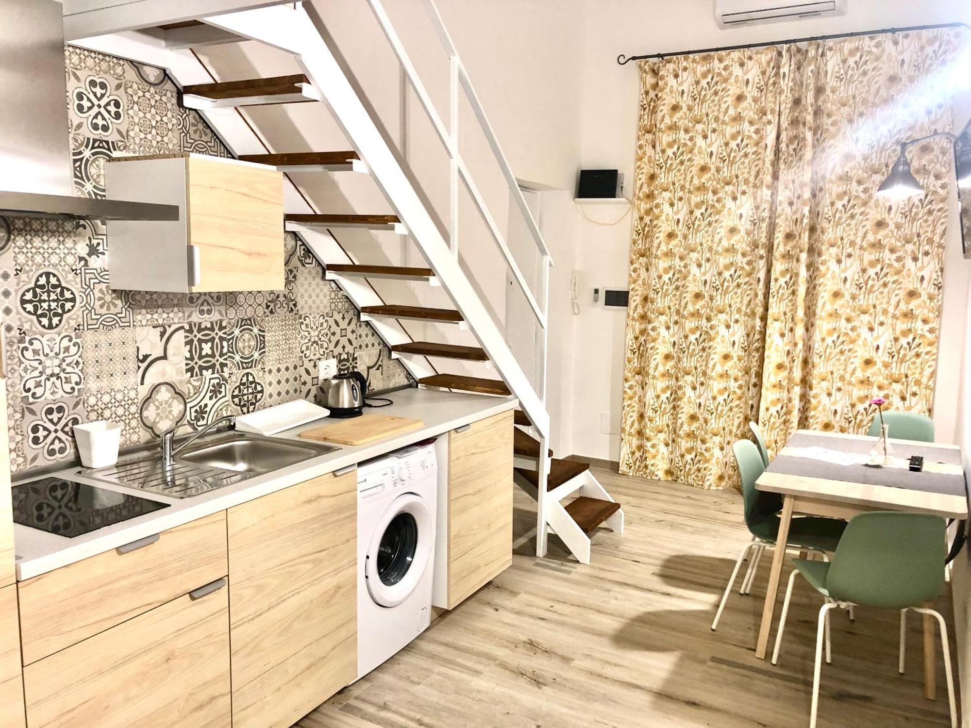 Grimaldi Apartment *