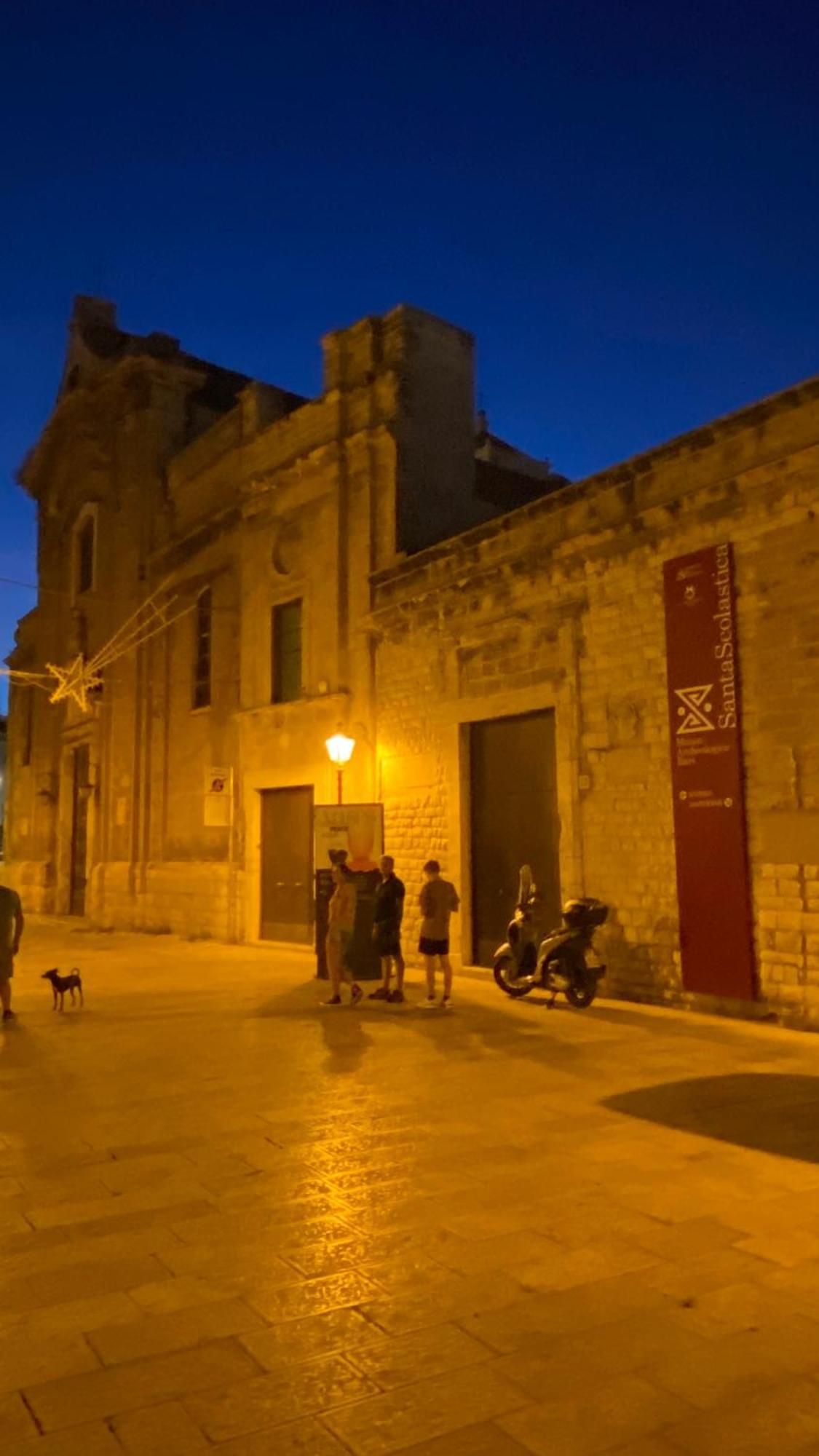 Arco Vanese * Bari
