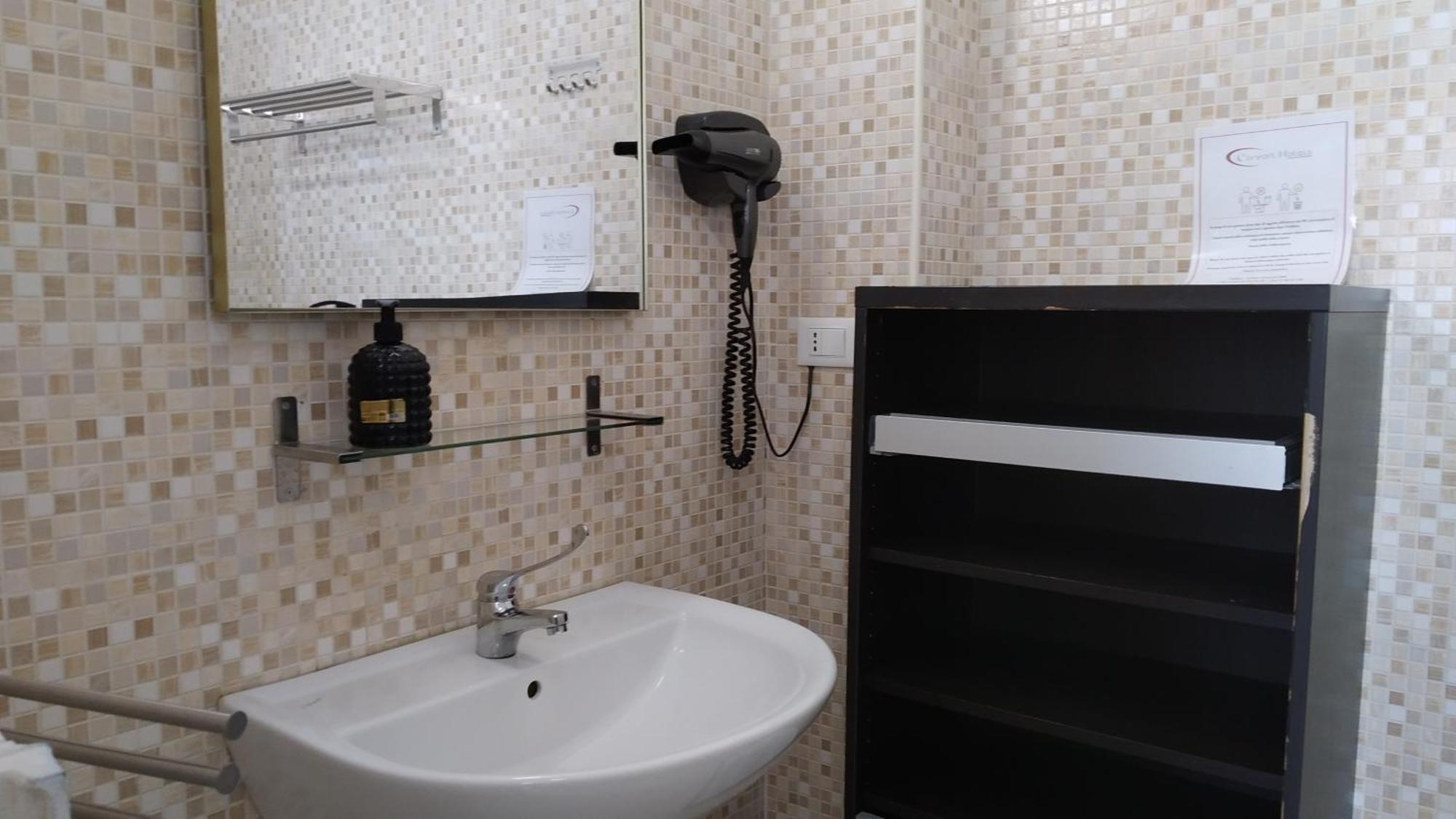 Cconforthotels Crispi Apartment