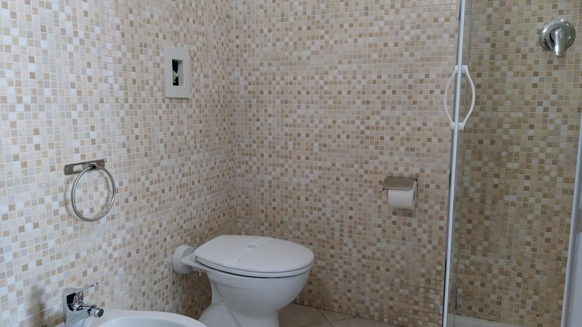 Cconforthotels Crispi Apartment Bari
