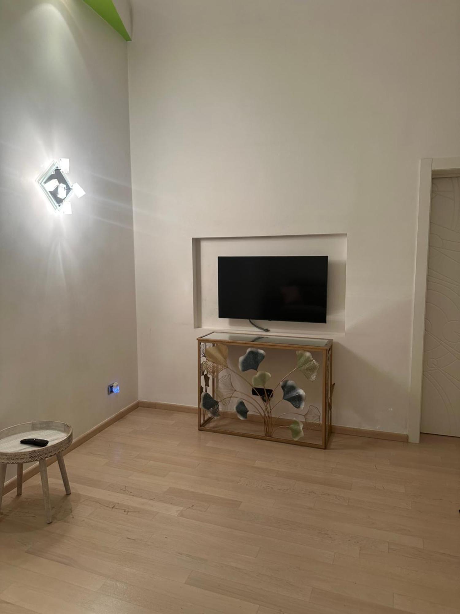 3f Apartment