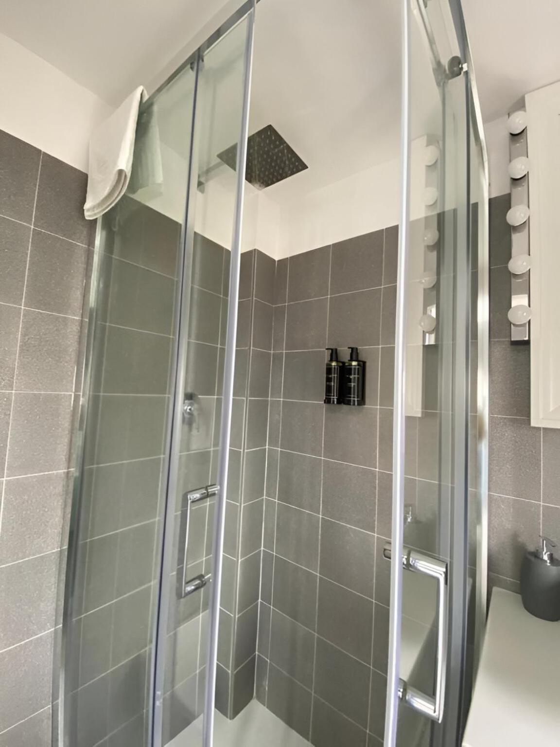 Appartement Landlord 242 - Station Bari