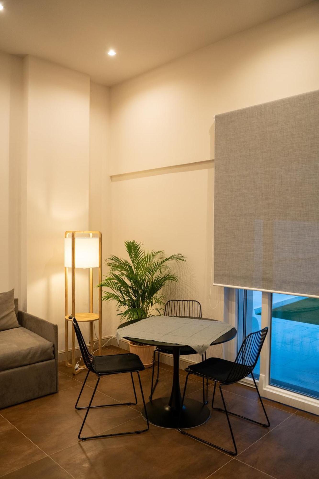 Rent Casa Almika Giulio Petroni Bari