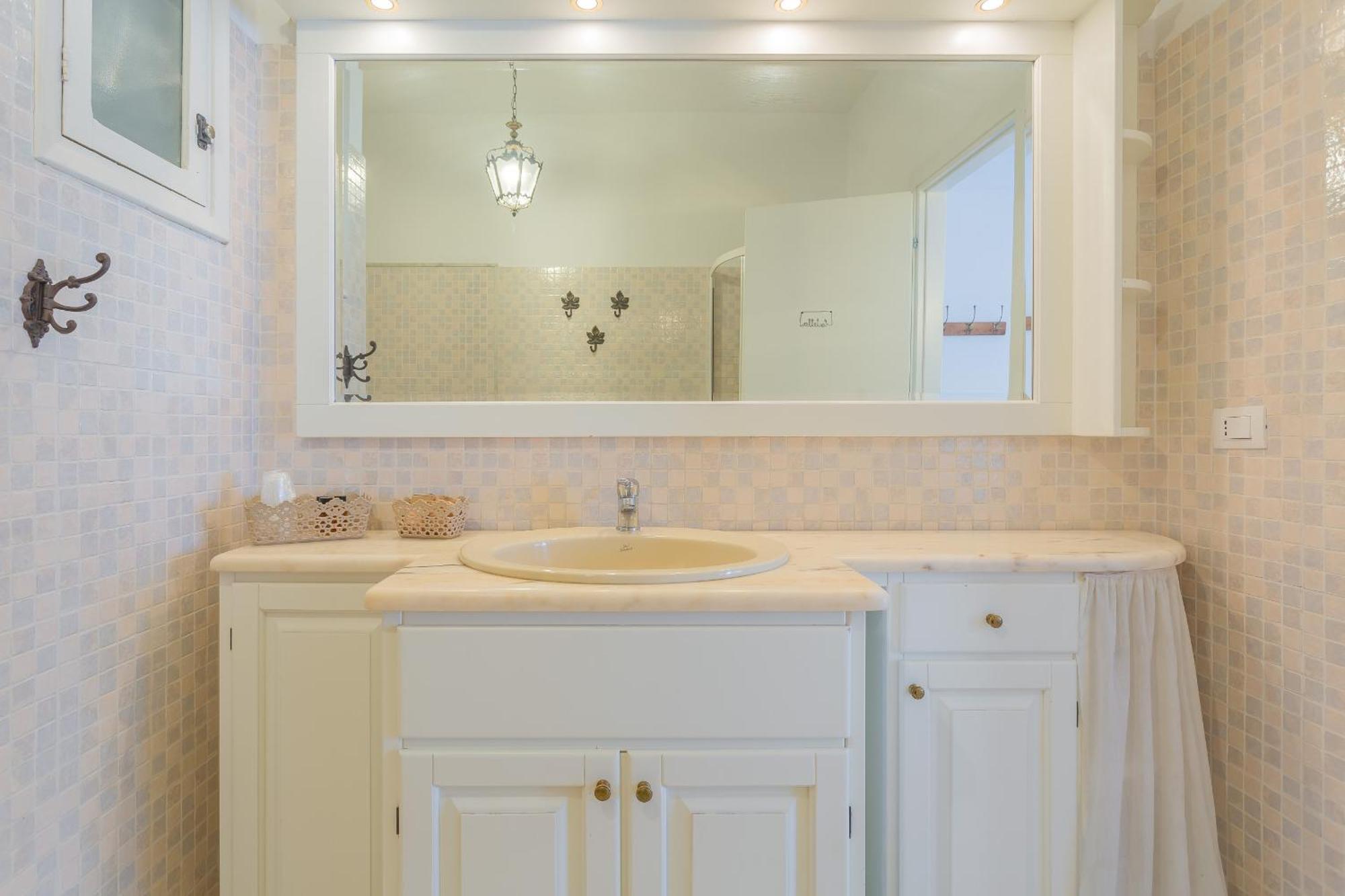 Golden And Silver By Wonderful Italy Apartman Bari