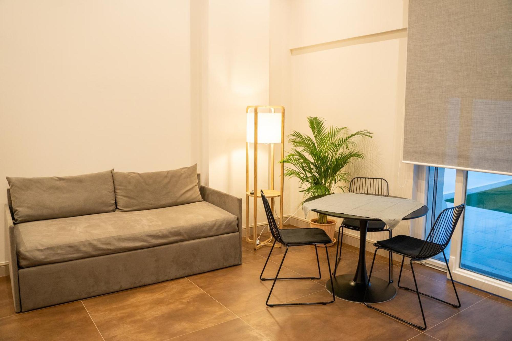 Rent Casa Almika Giulio Petroni Apartamento