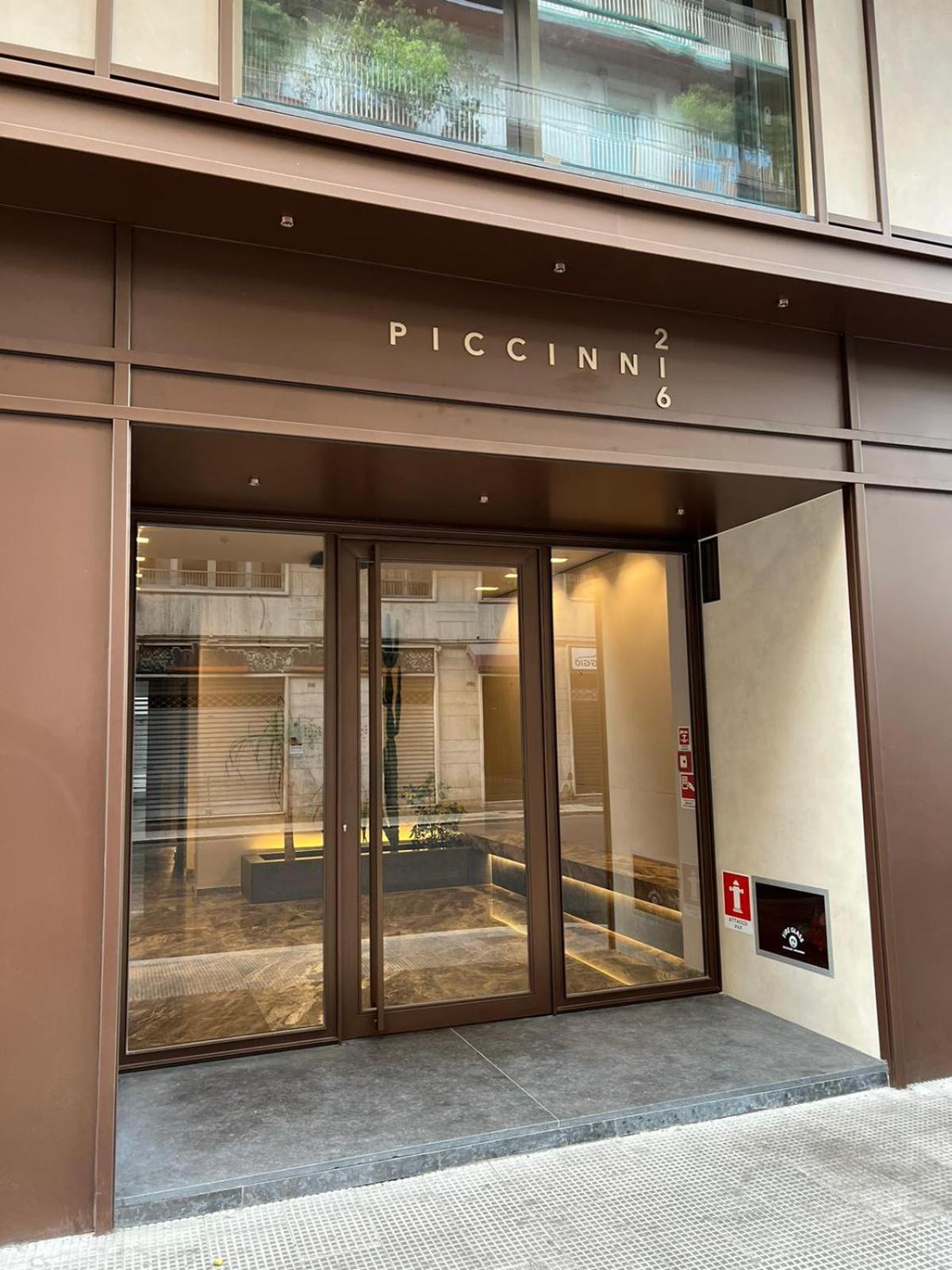 Piccinni Exclusive 6 Apartment