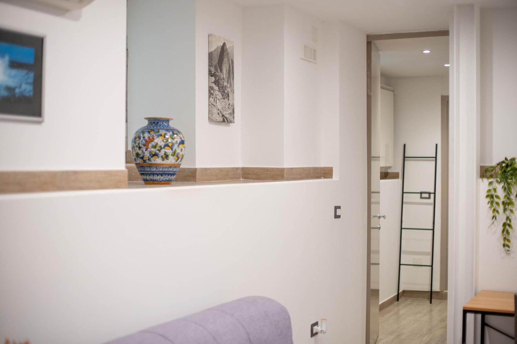 Casa Pino - Duplex In Town Apartment Bari
