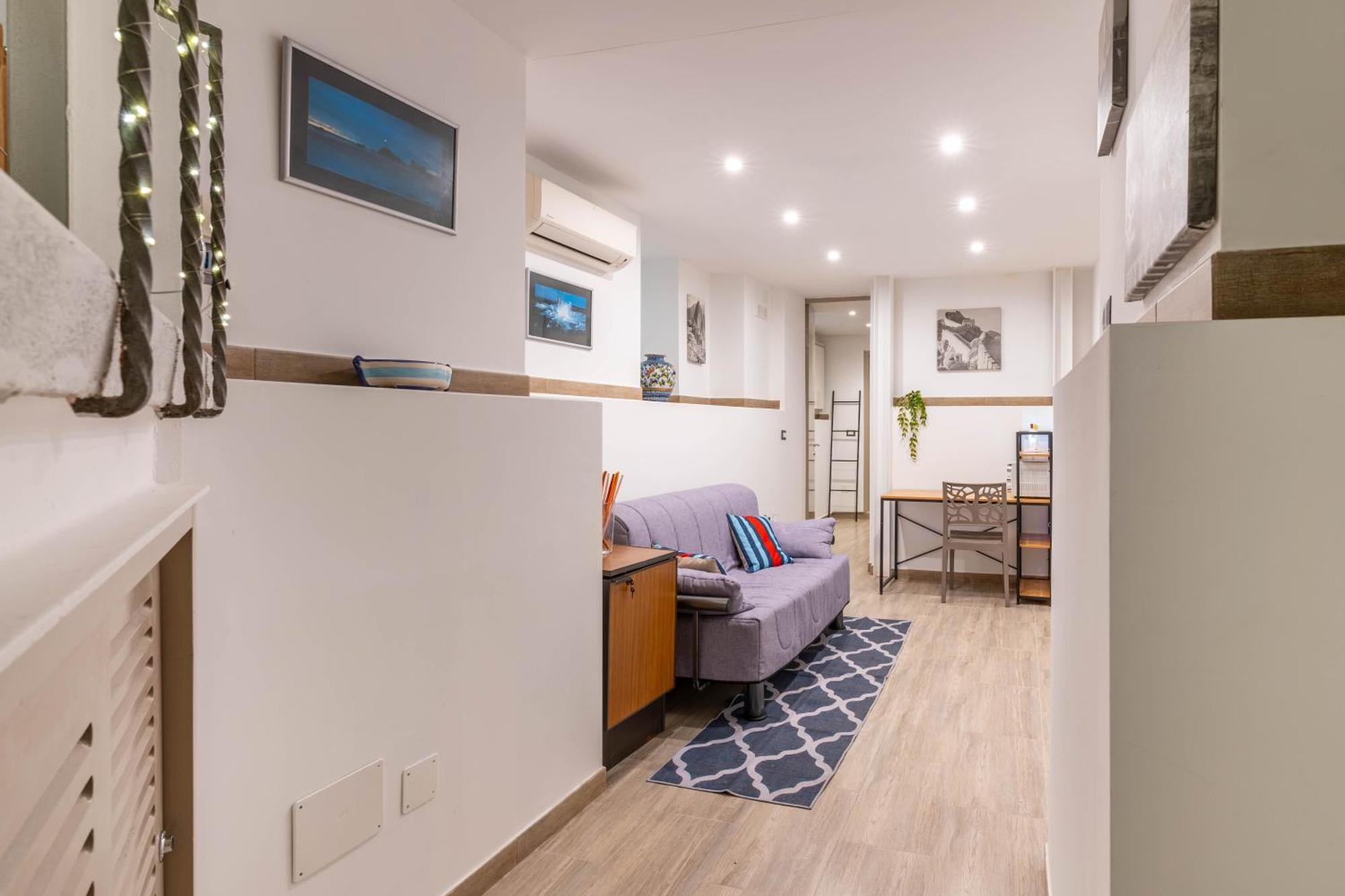 Casa Pino - Duplex In Town Apartment