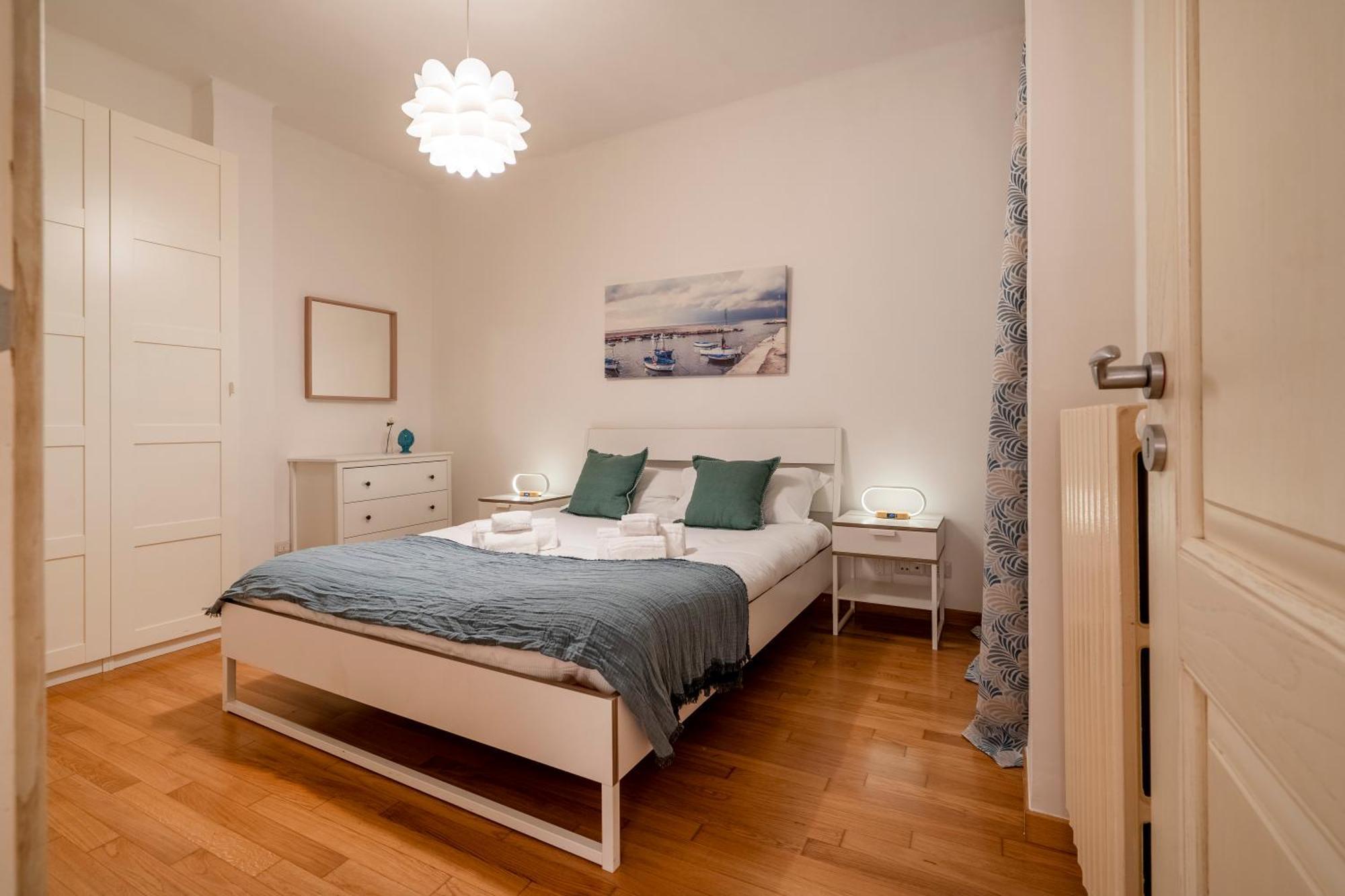 Dimora Del Teatro Sightly Apartment *