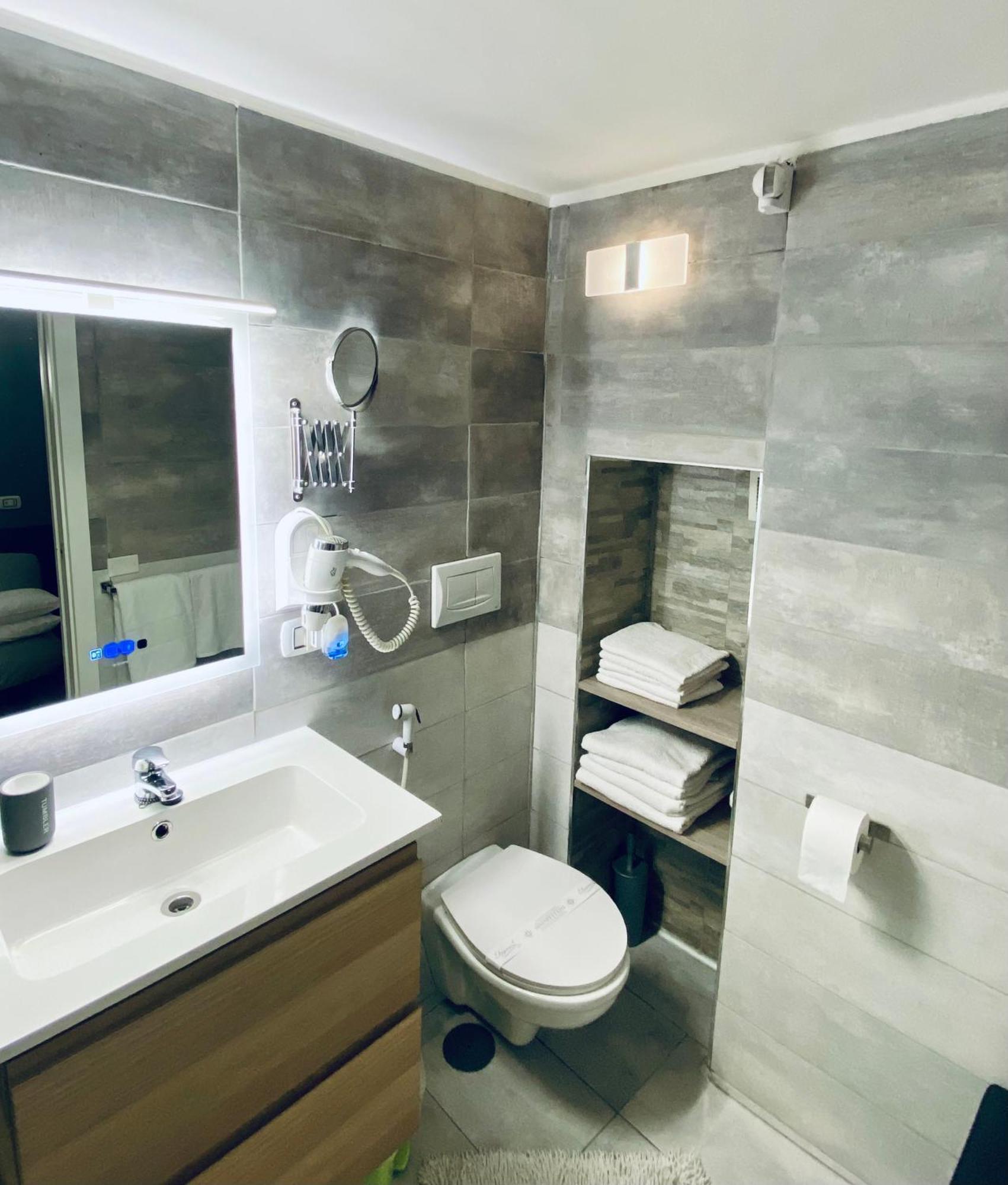Appartamento Magda House & Parking Bari
