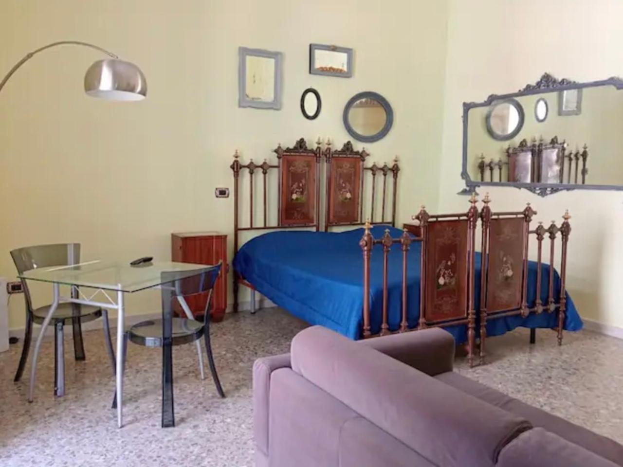 Mezzanino Con Patio E Archi A Vela *