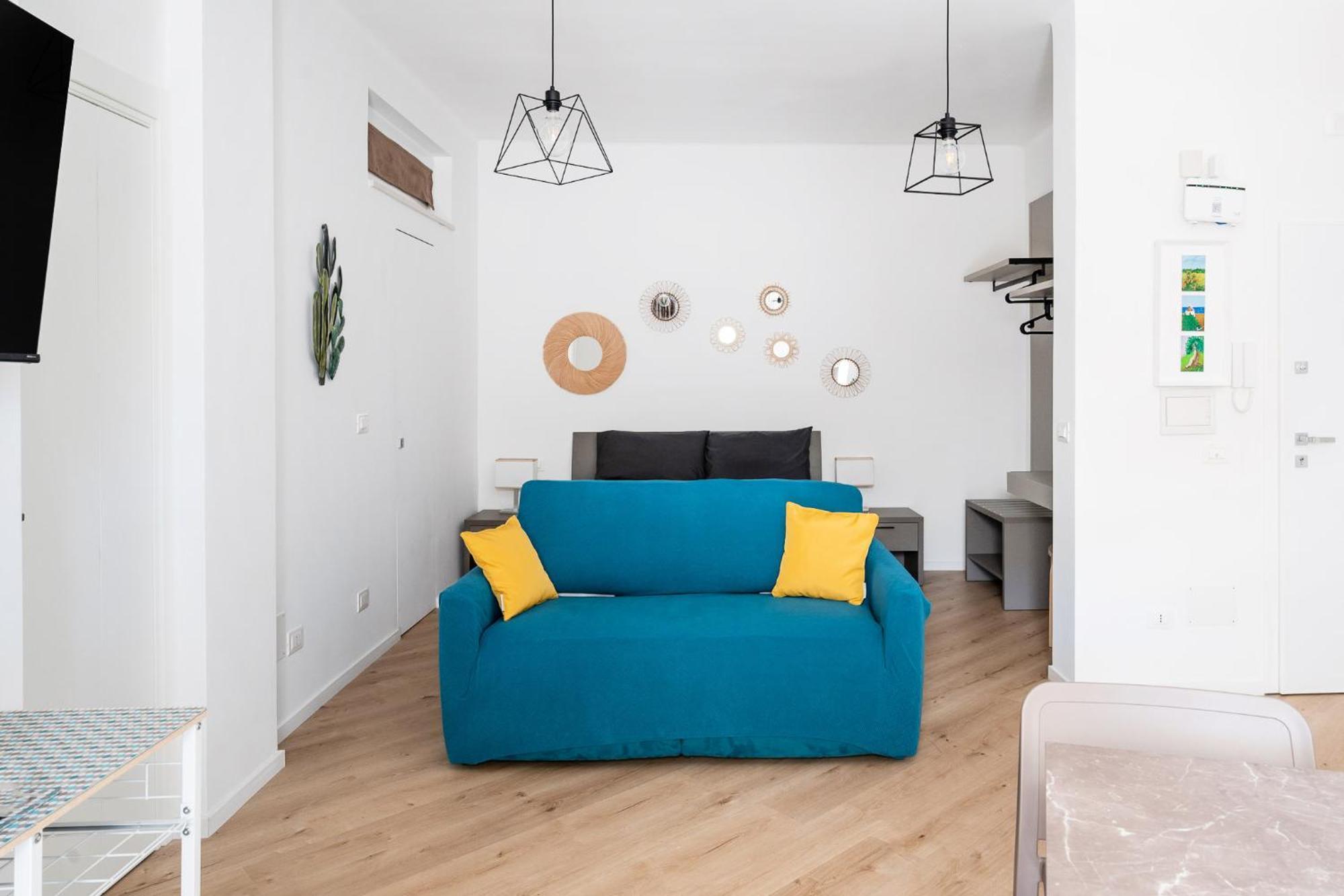 Yellow Apartment *