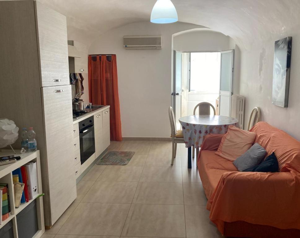 Appartement Con Due Da Letto Al Centro Di Bari