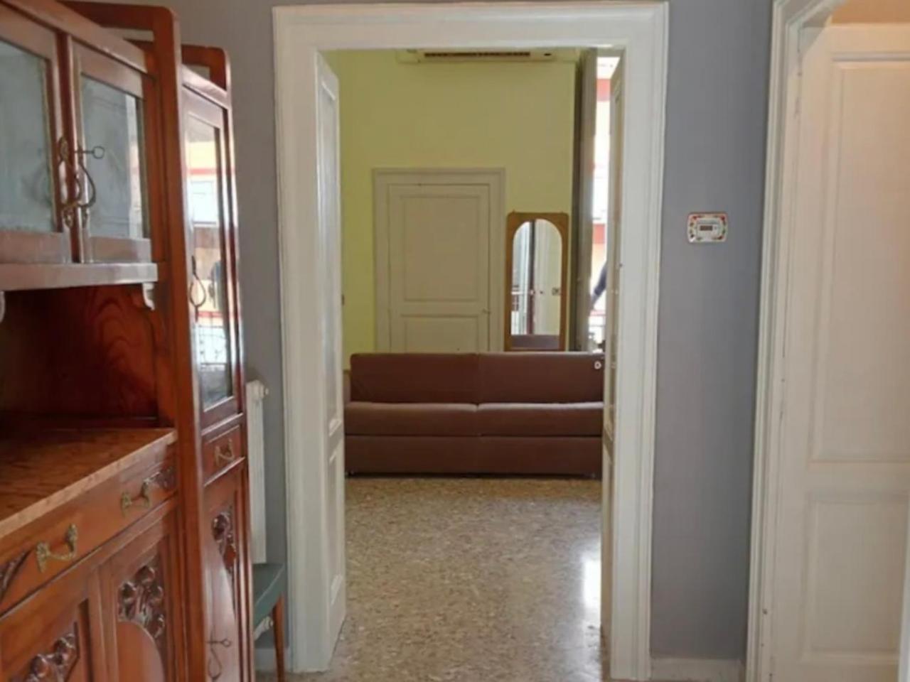 Mezzanino Con Patio E Archi A Vela * Bari