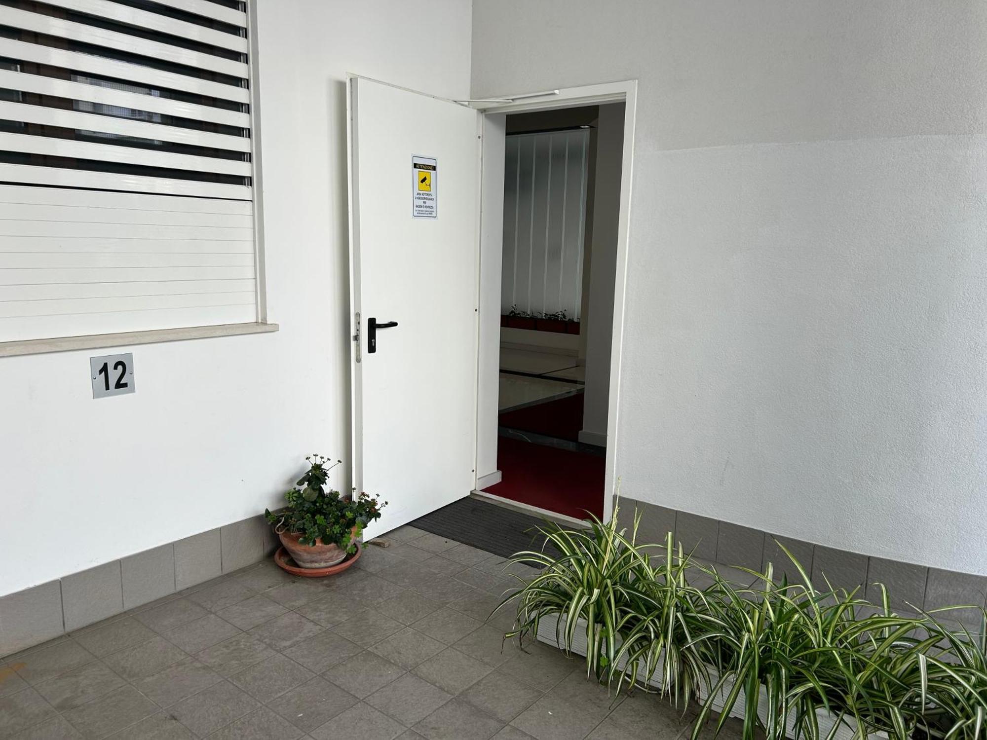 Central Modern Studio * Bari