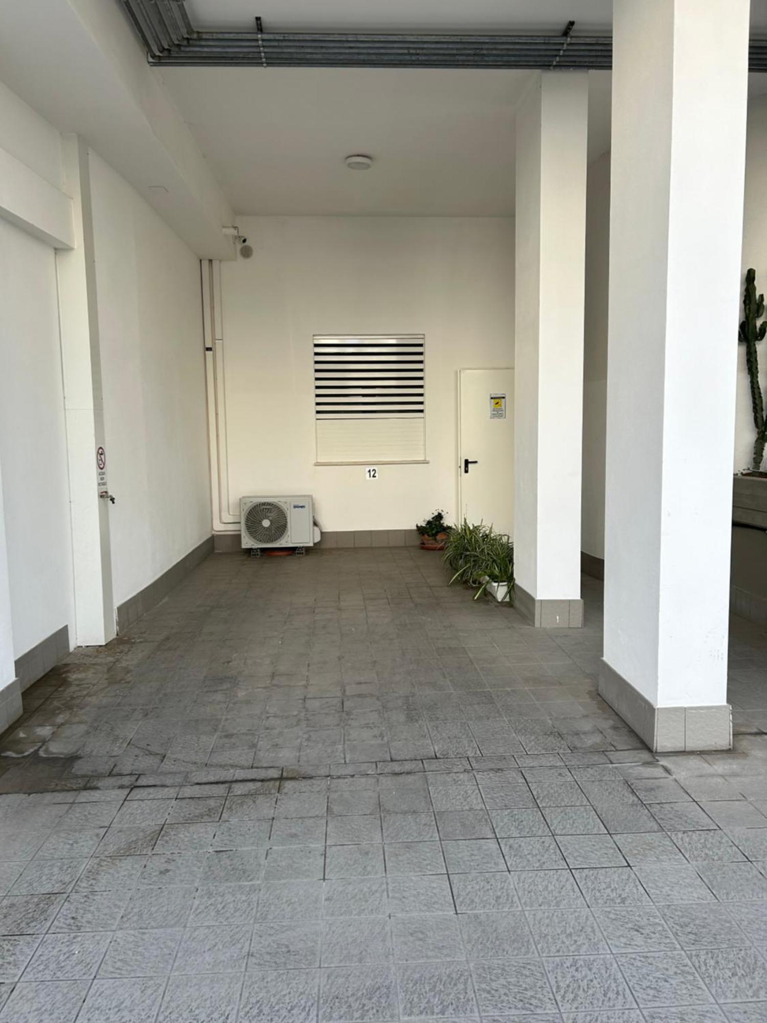 Central Modern Studio Bari