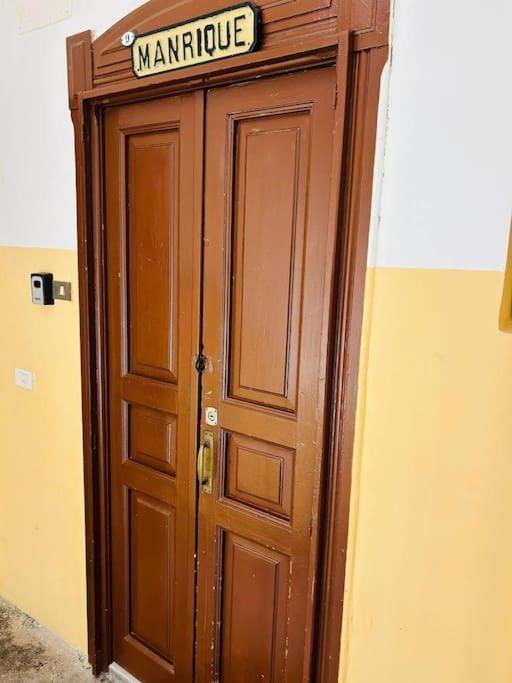 Apartament Monolocale Vista Mare - Fara's *