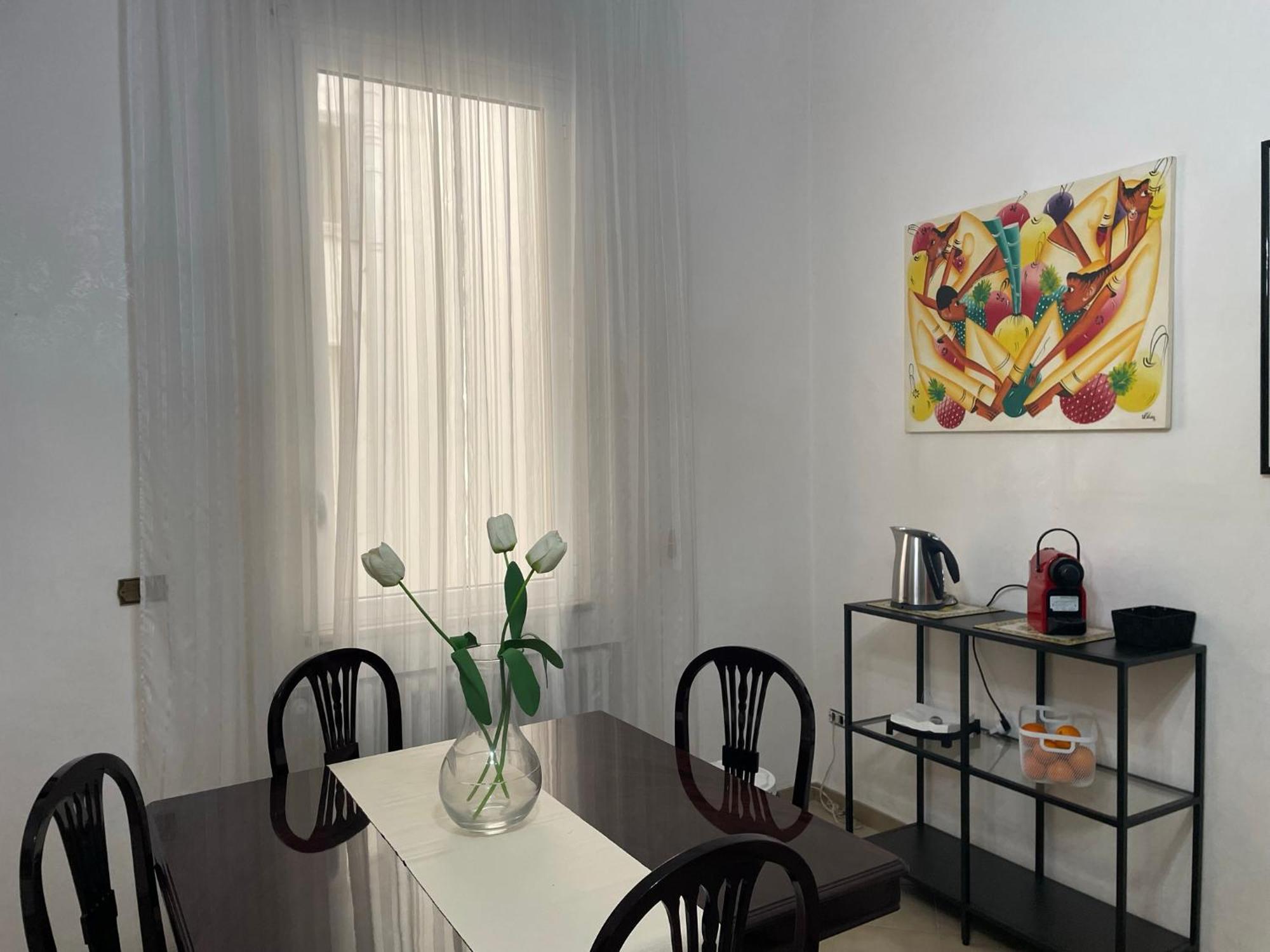 Incas Apartment Bari