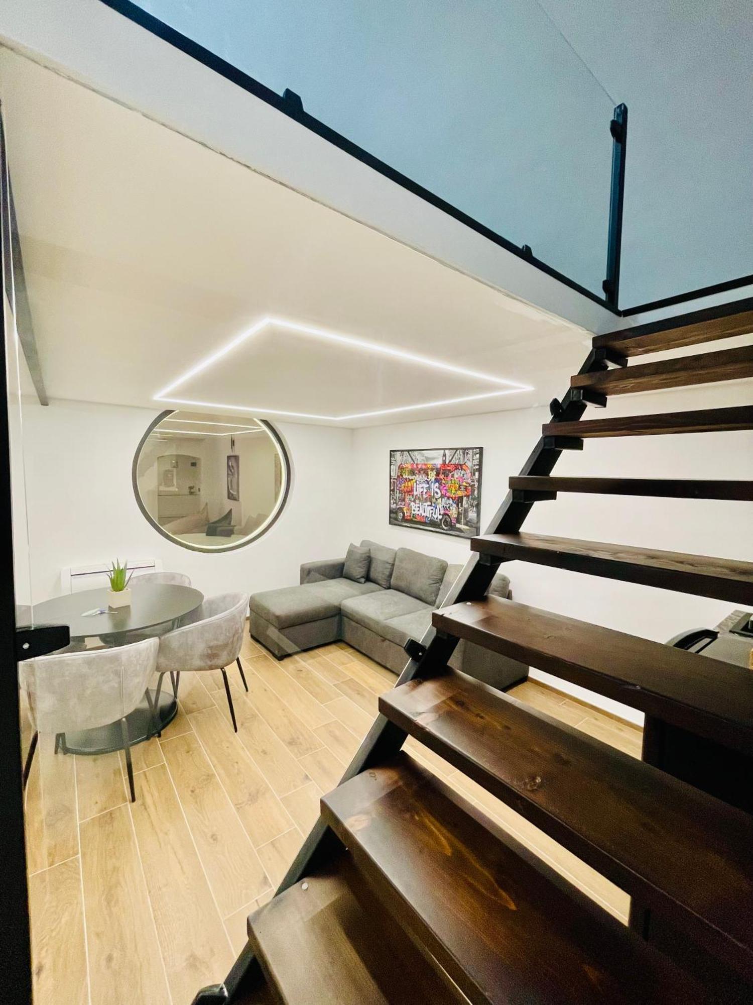 Apartment Suite169 Black *