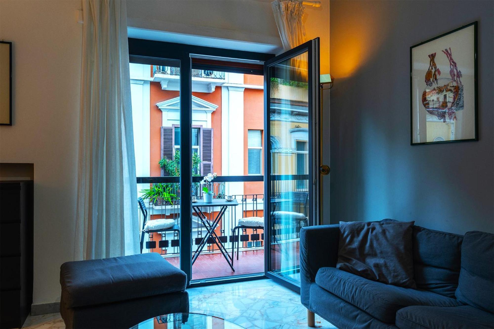 Apartment Andrea Da Bari