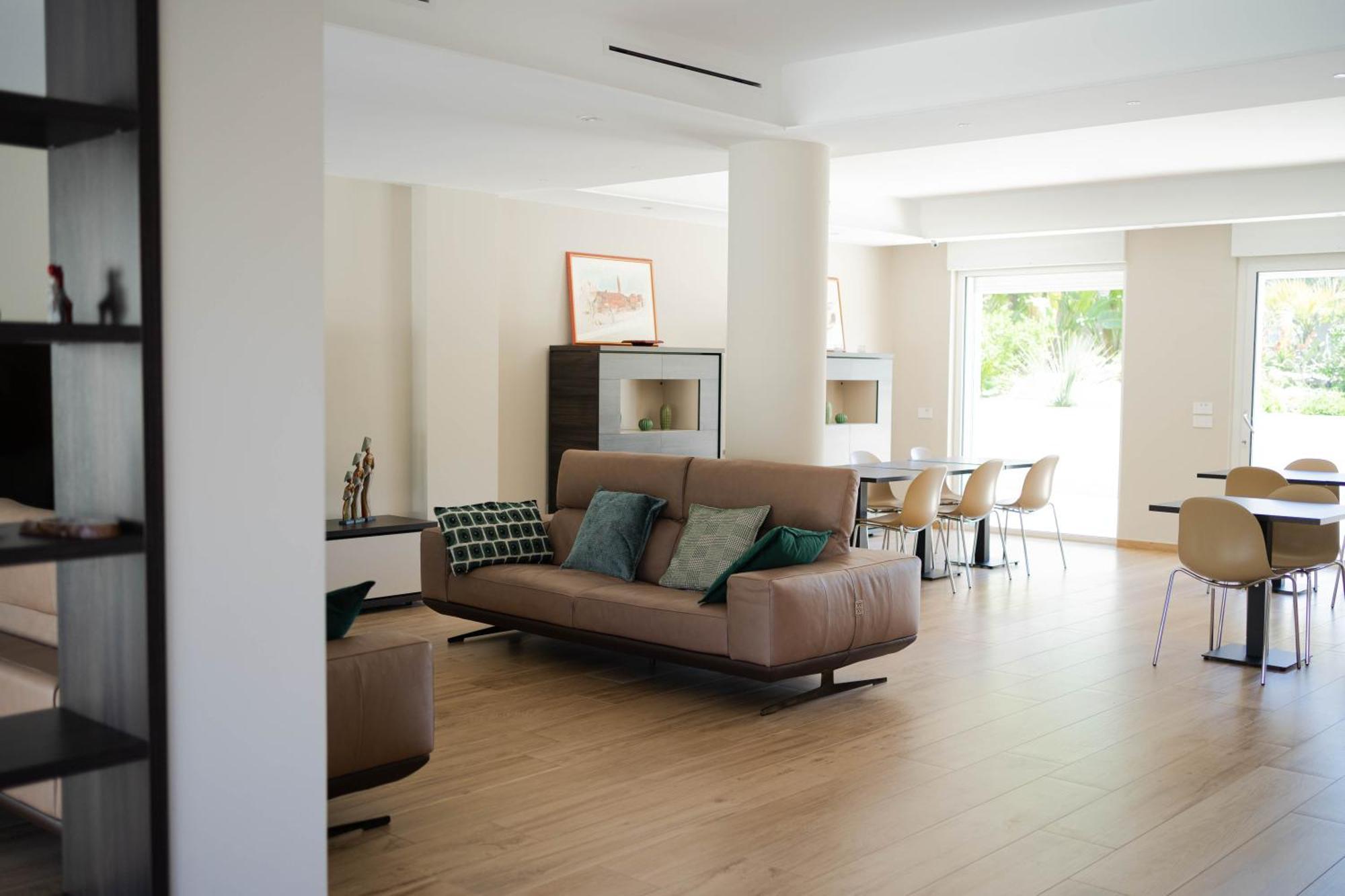 Erada Guest house *