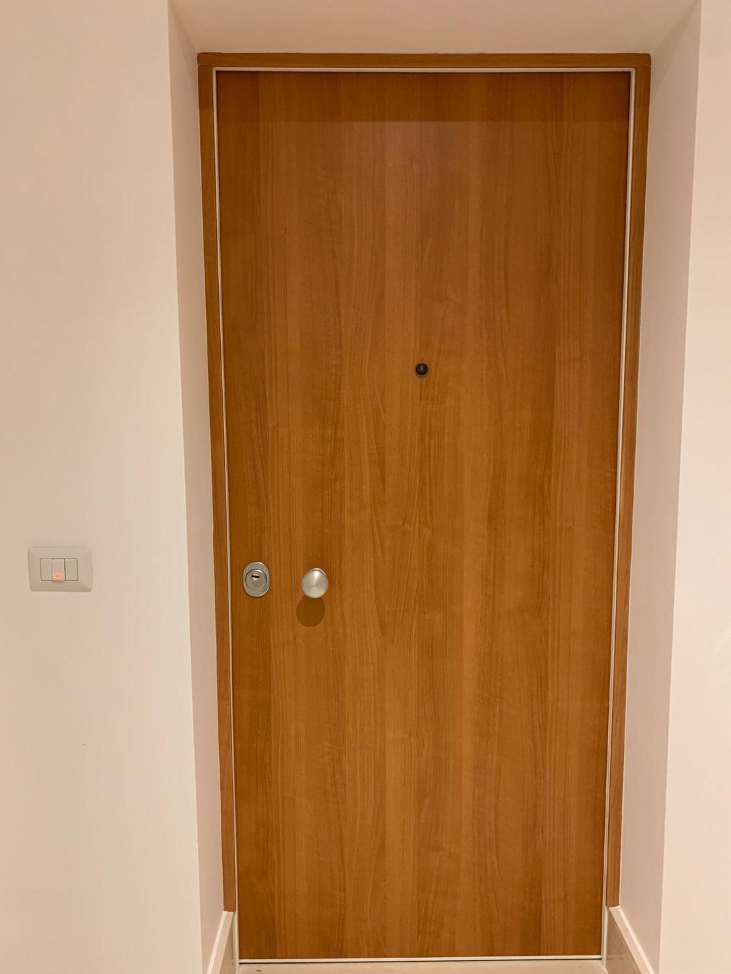 Domus13-with Private Parking Apartment *