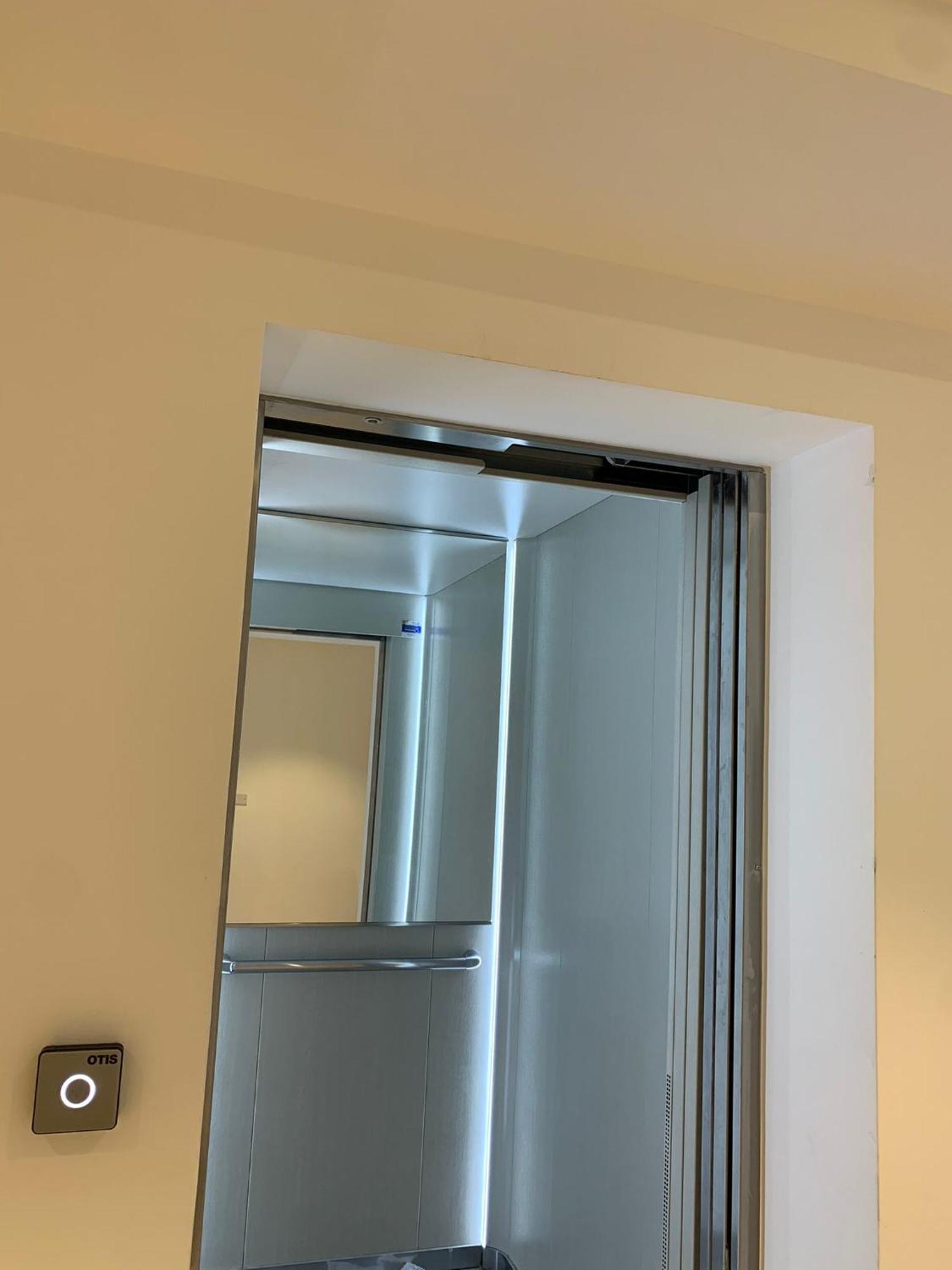 Apartment Domus13-with Private Parking Bari
