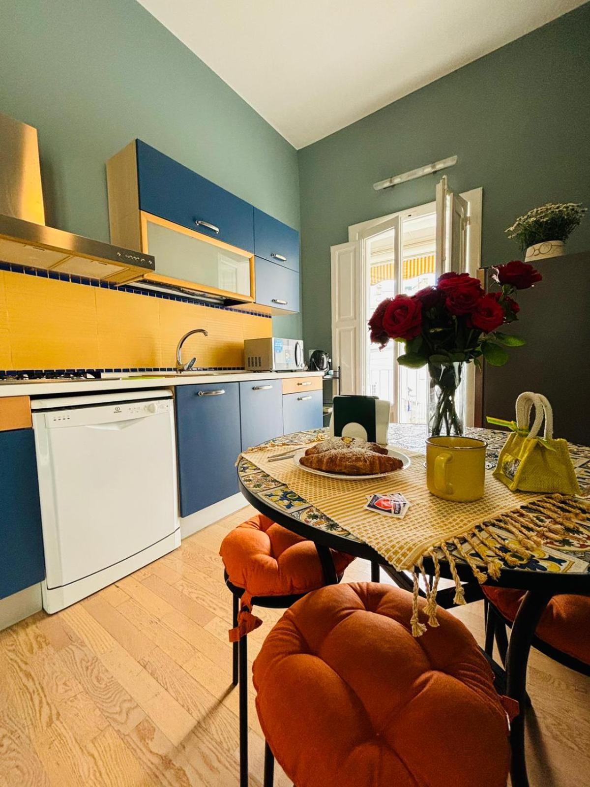 Apartament 4 Seasons Signorile Bari
