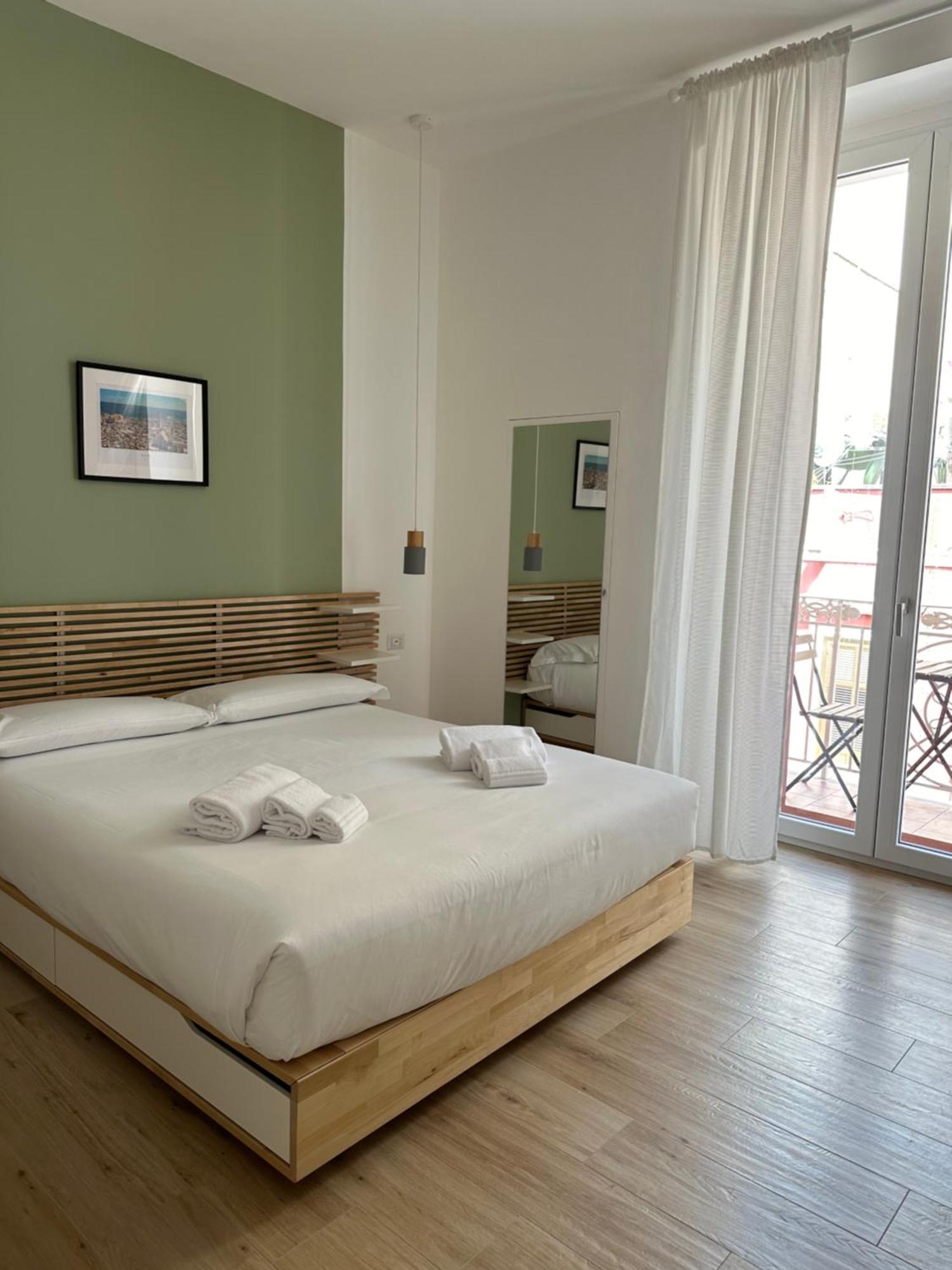 Casa Principe Amedeo 302 *