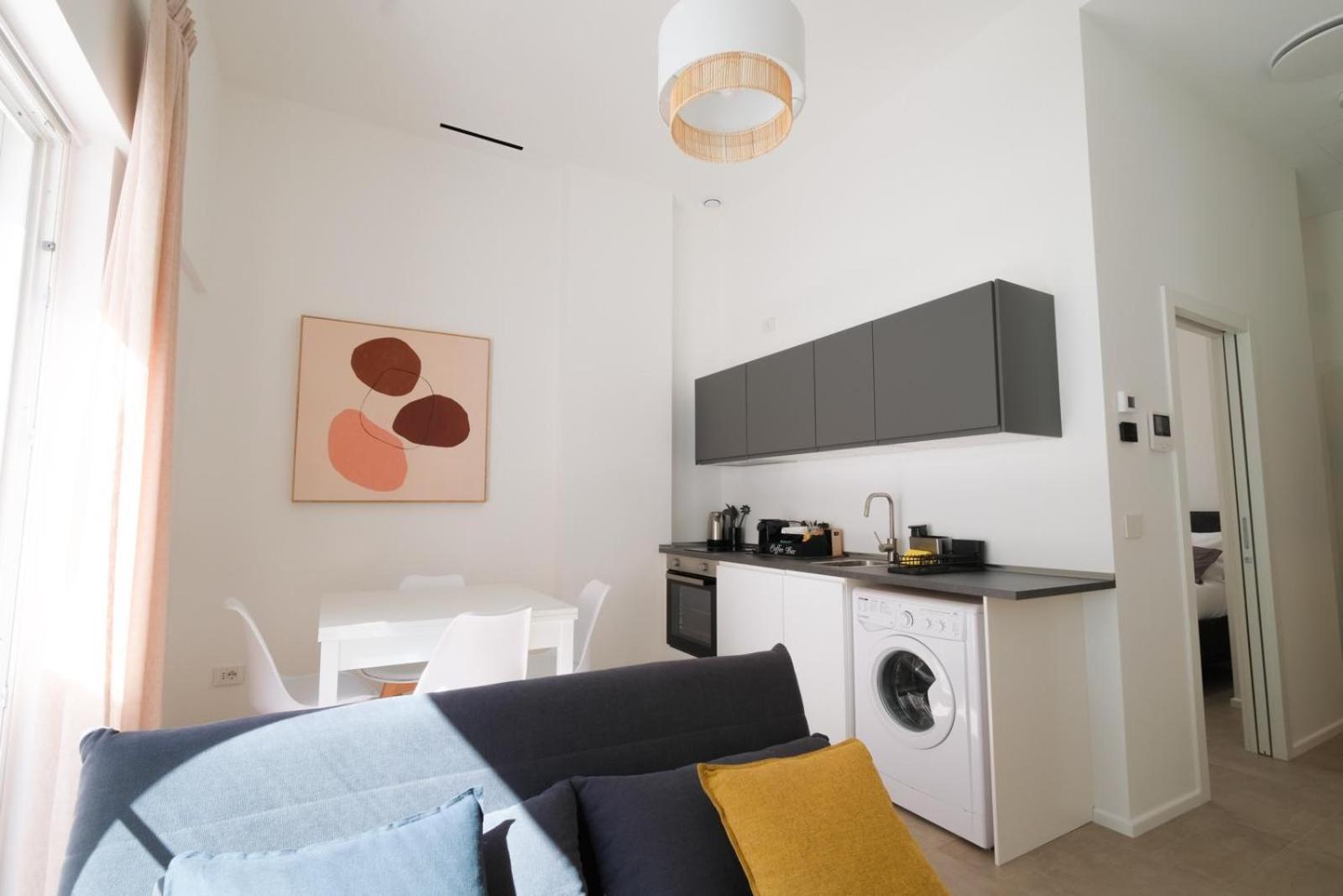 Amas Loft - Via Giulio Petroni Apartment