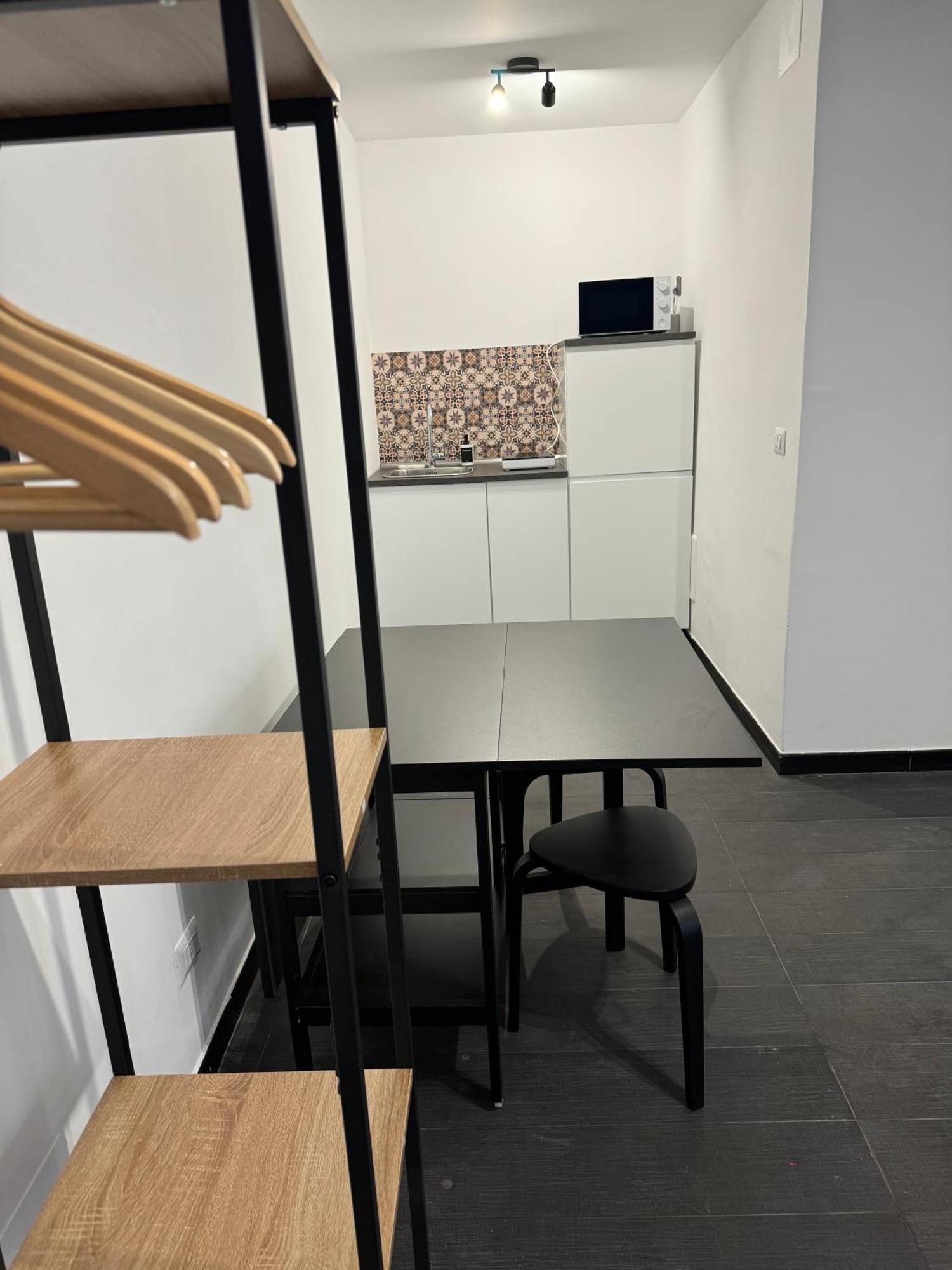Black & Breakfast Apartment Bari