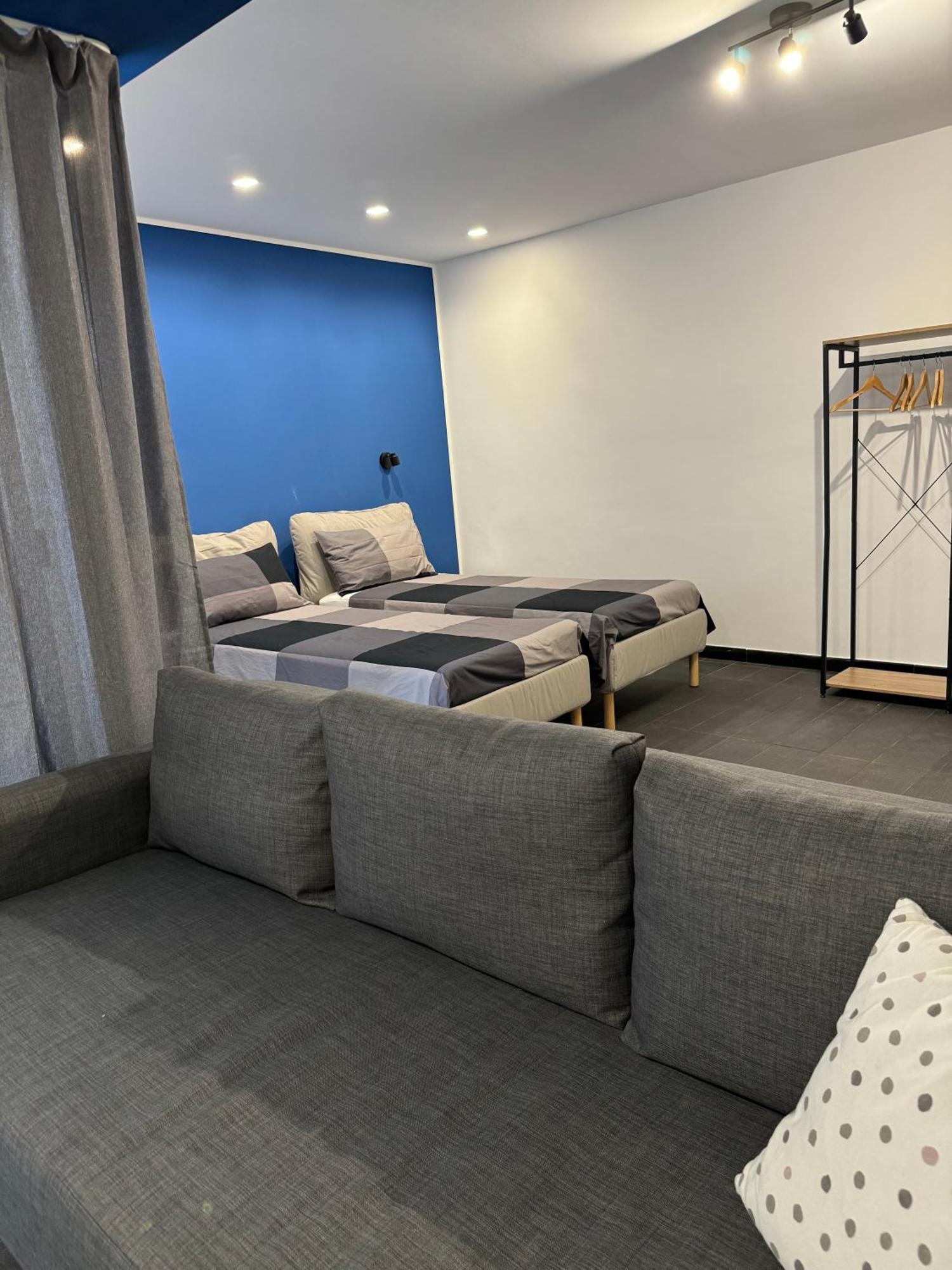 Apartment Black & Breakfast Bari