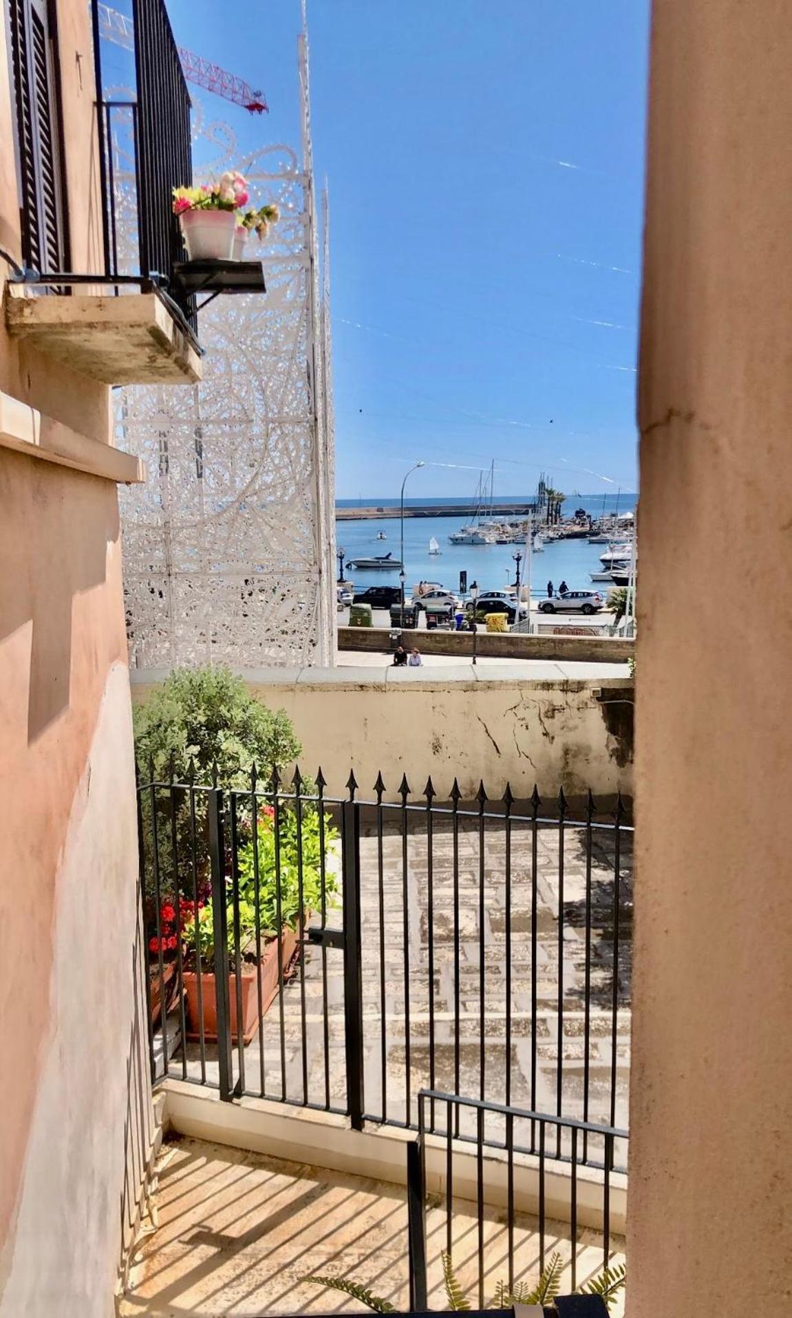 Homeclass Mercantile Bari