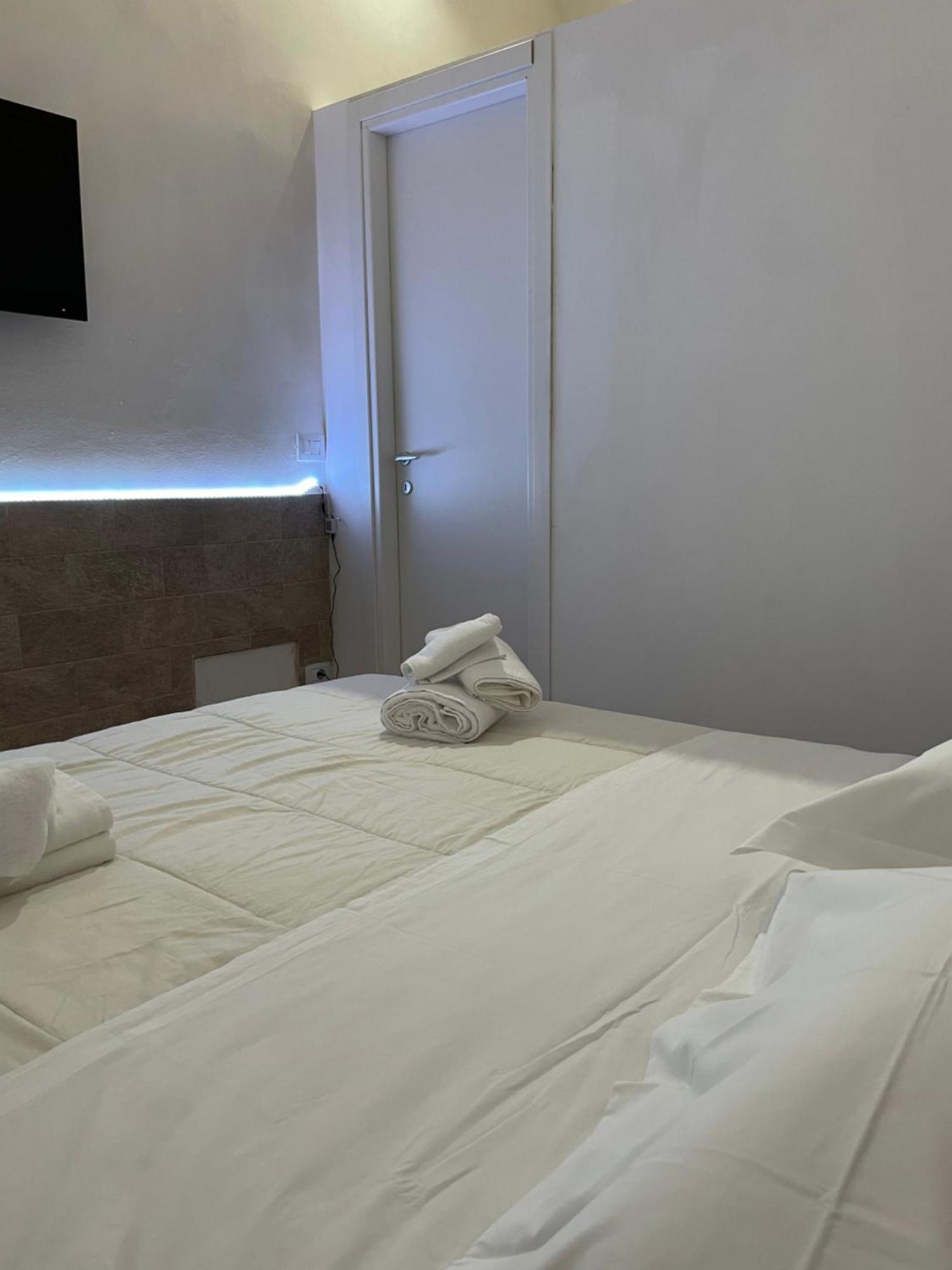 Maison 128 * Bari