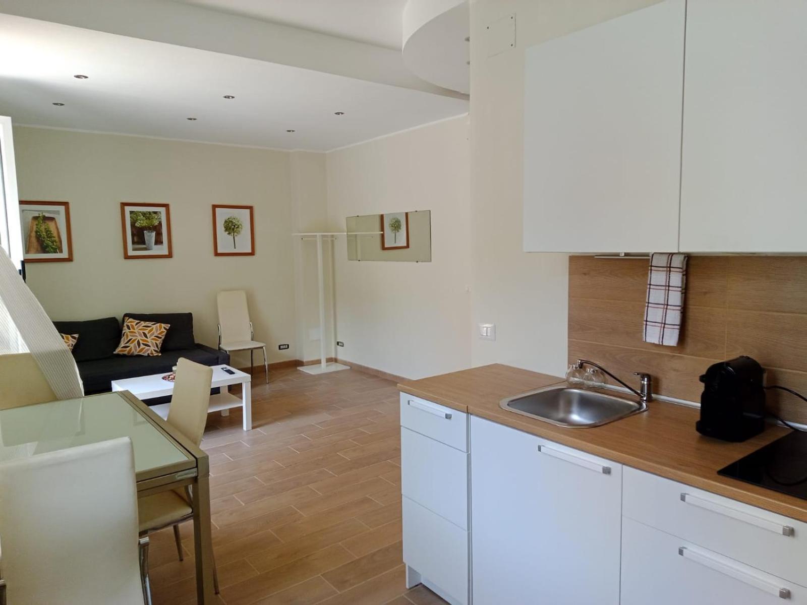 Apartment Samar Bari