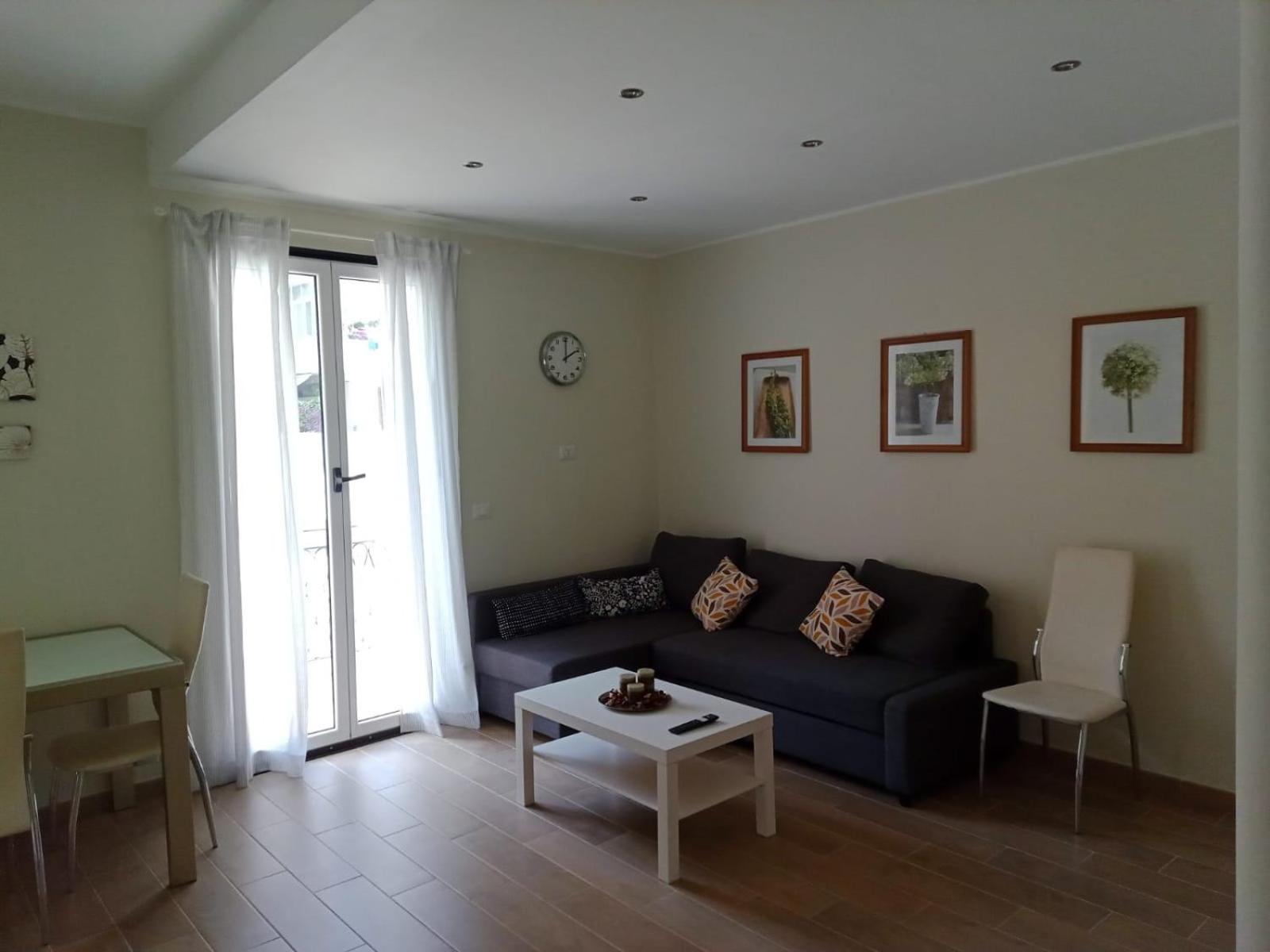 Apartment Samar Bari