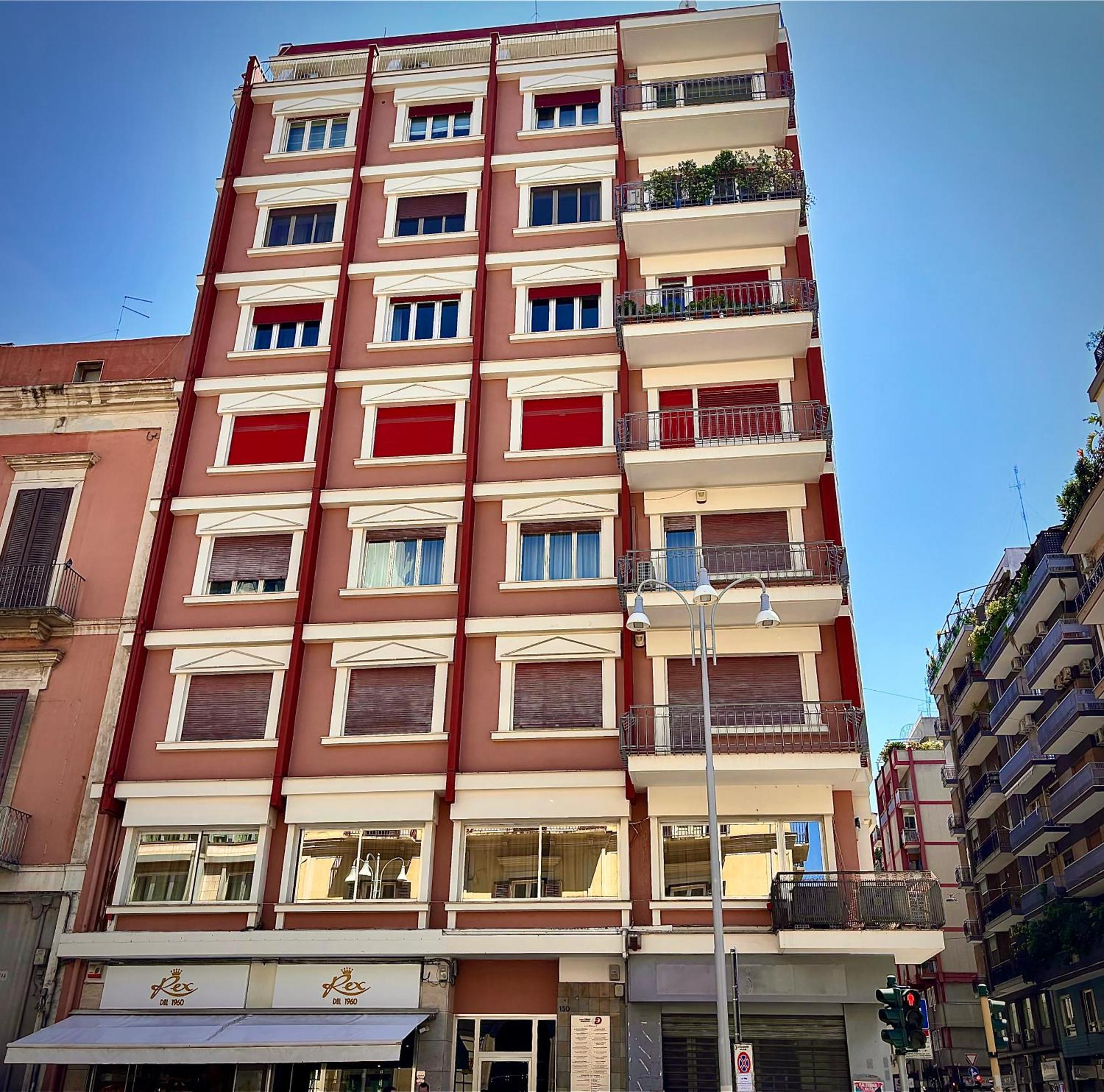 Dadu 150 Apartment