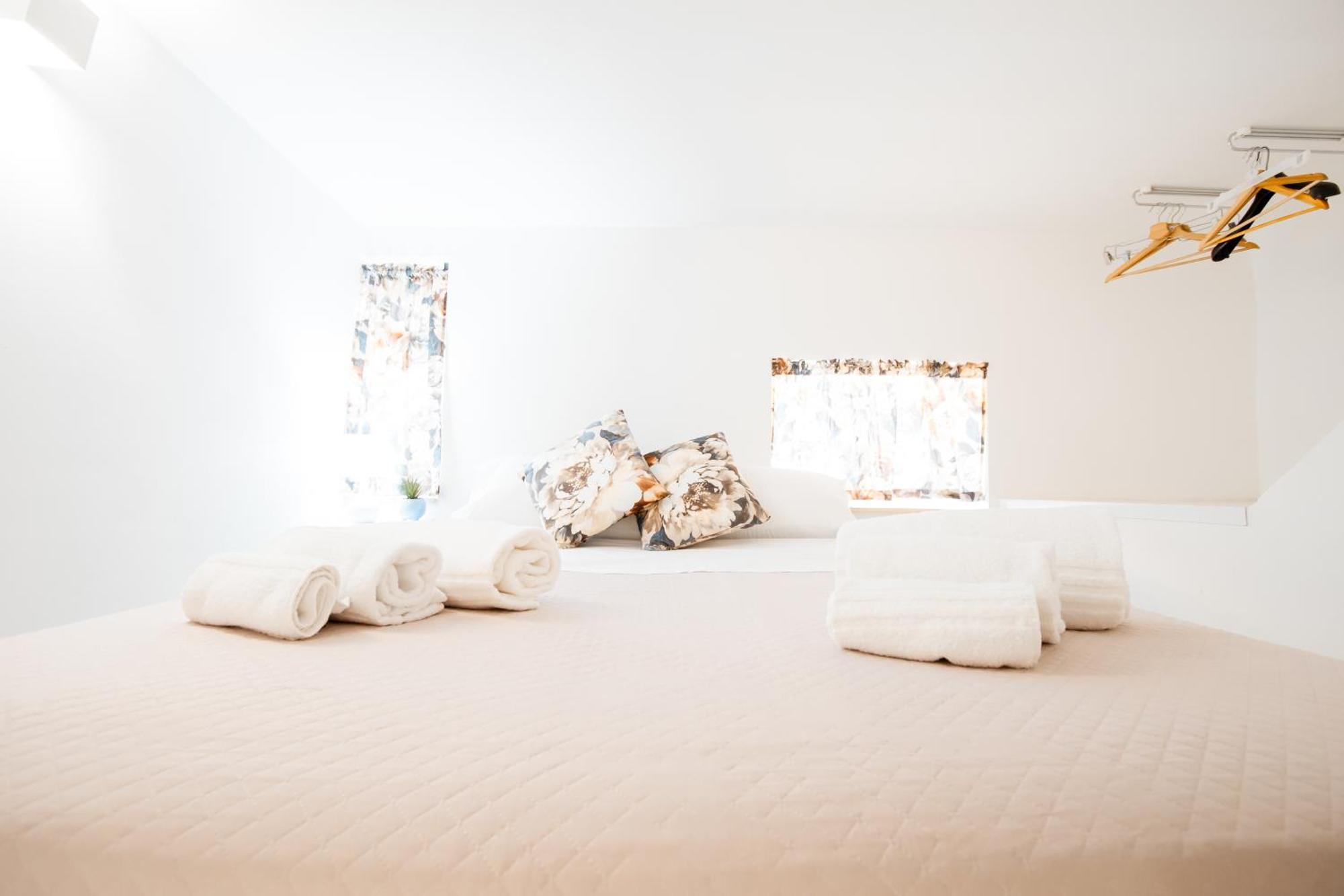 Andrea Sea House Apartment