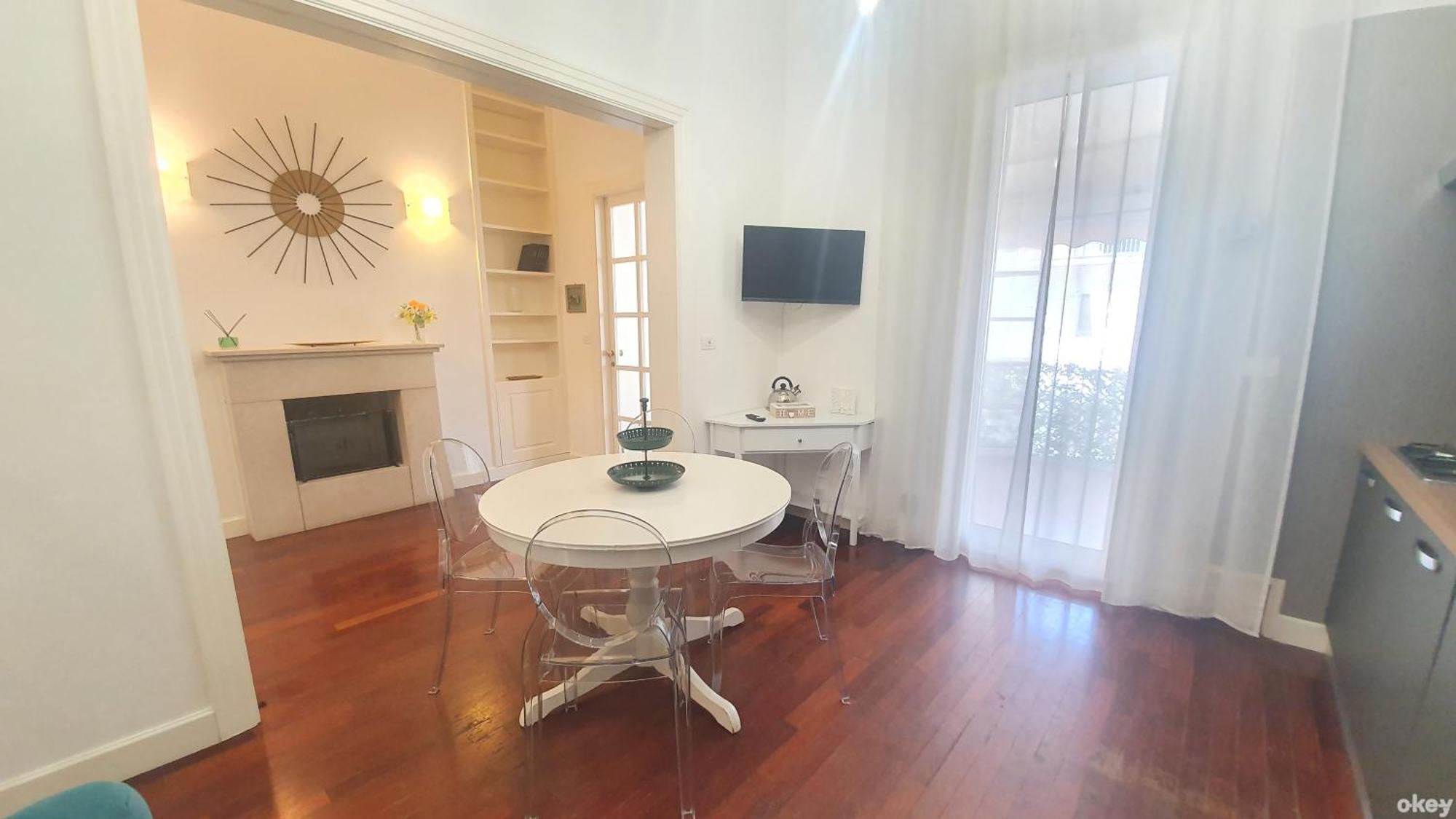 Dimora Alighieri - Centro Apartment Bari