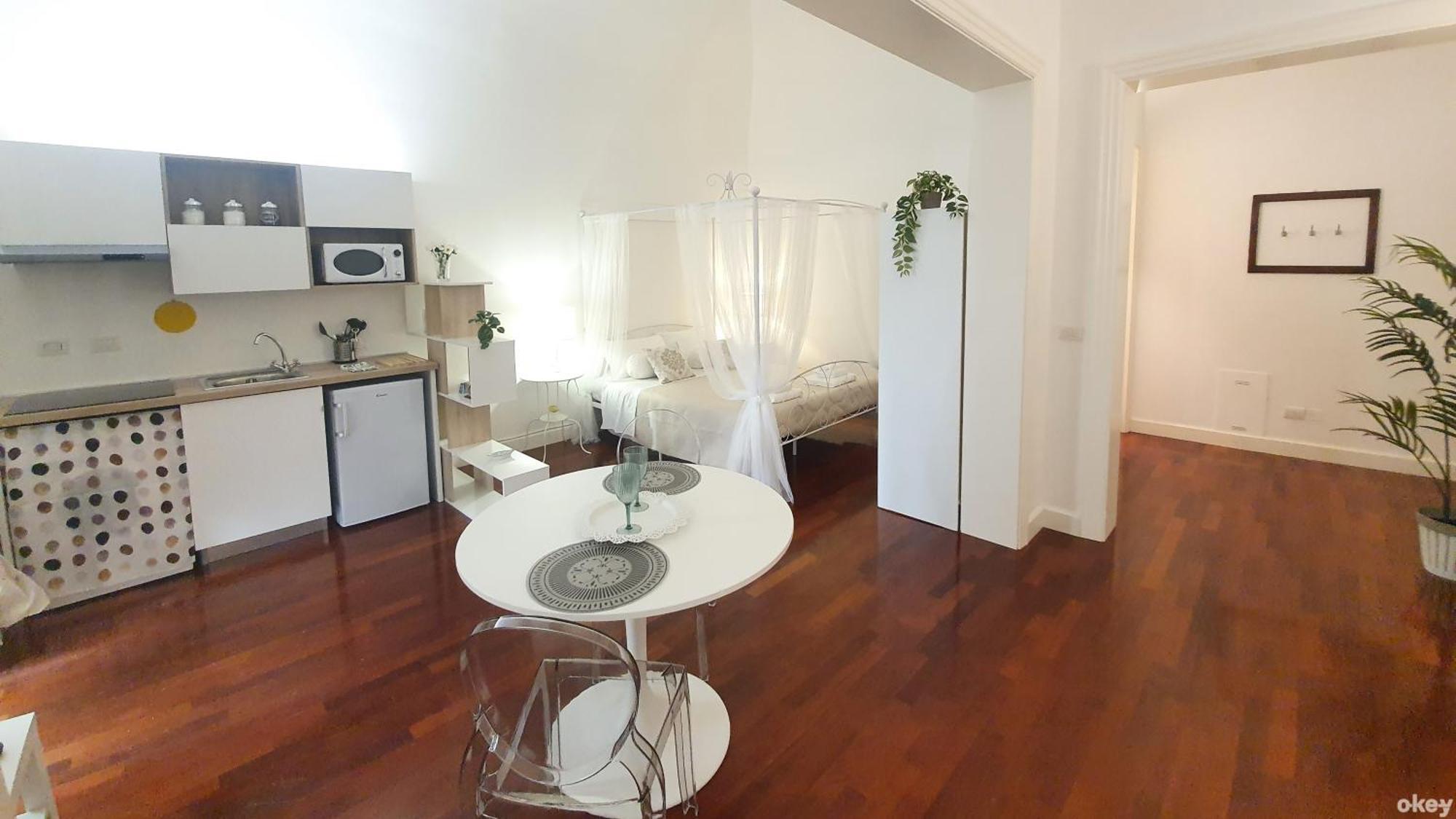 Dimora Alighieri - Centro Apartment *