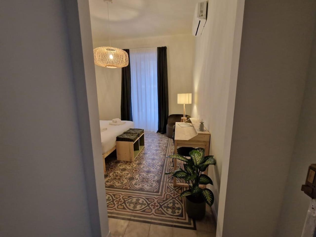 Lostabile & Coworking Guest house Bari