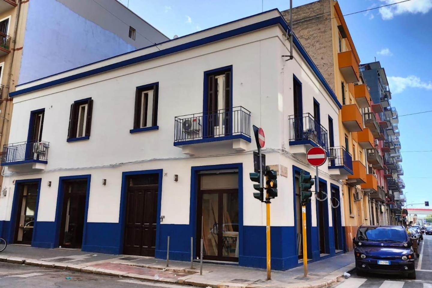 Lostabile & Coworking Guest house