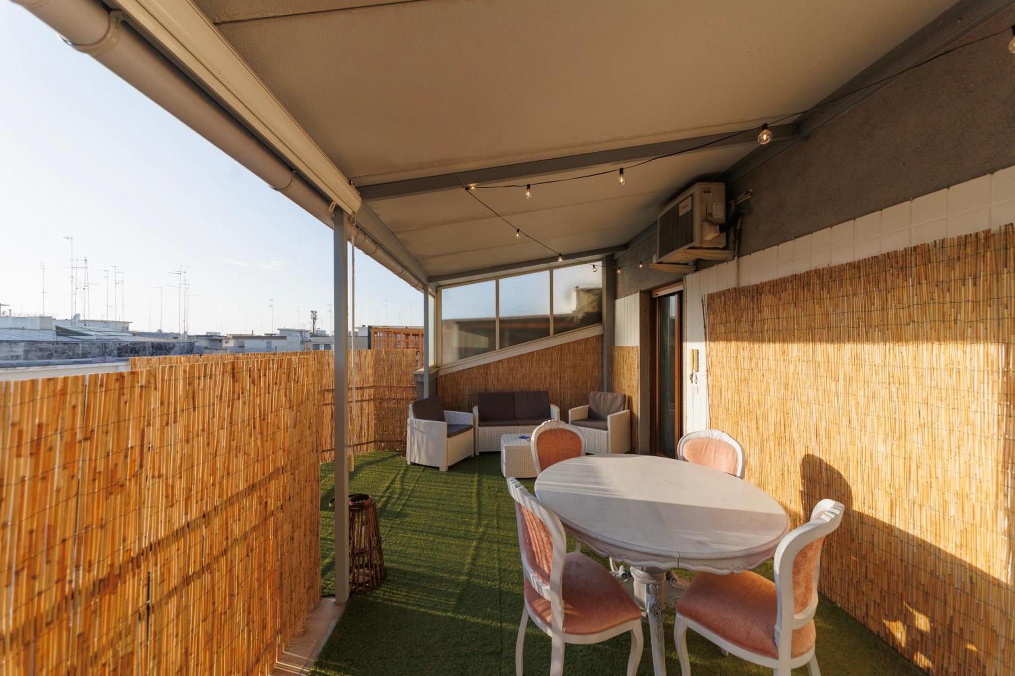 Atticoderossi A 500mt Da Stazione&centrostorico Apartment *
